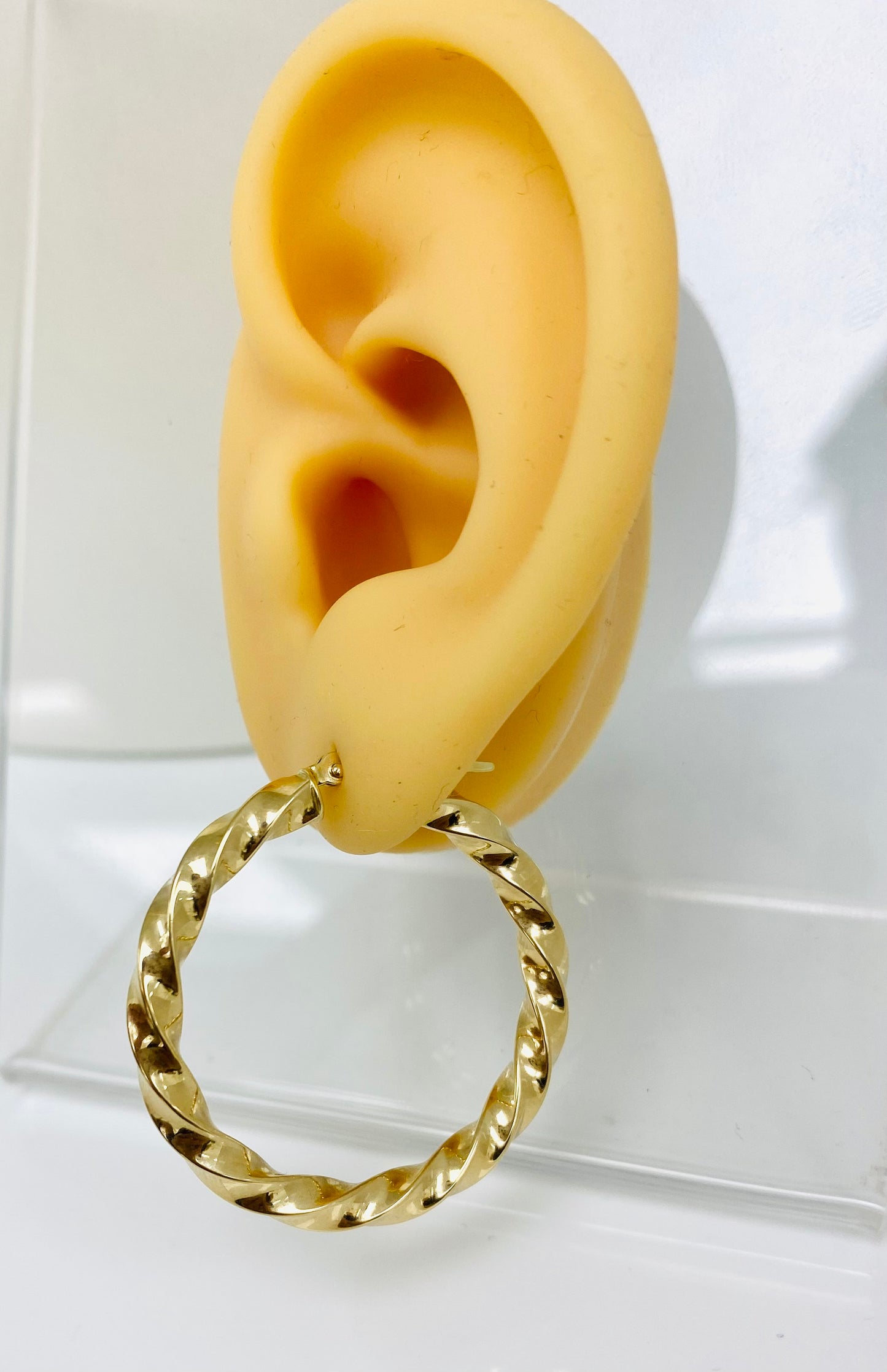 Argollas torcidas 14K