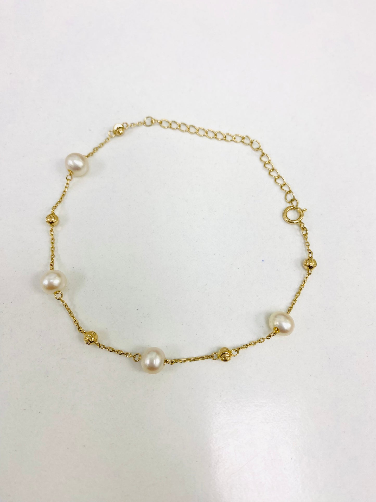 Pulsera de bolas blancas 14K
