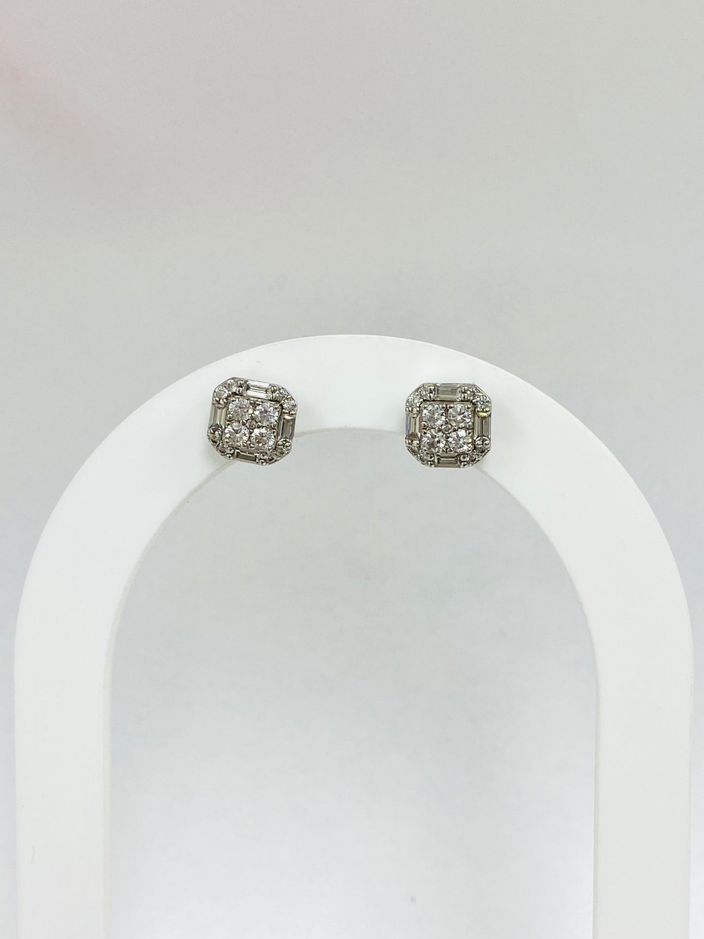 Aretes cuadrados de Plata 925