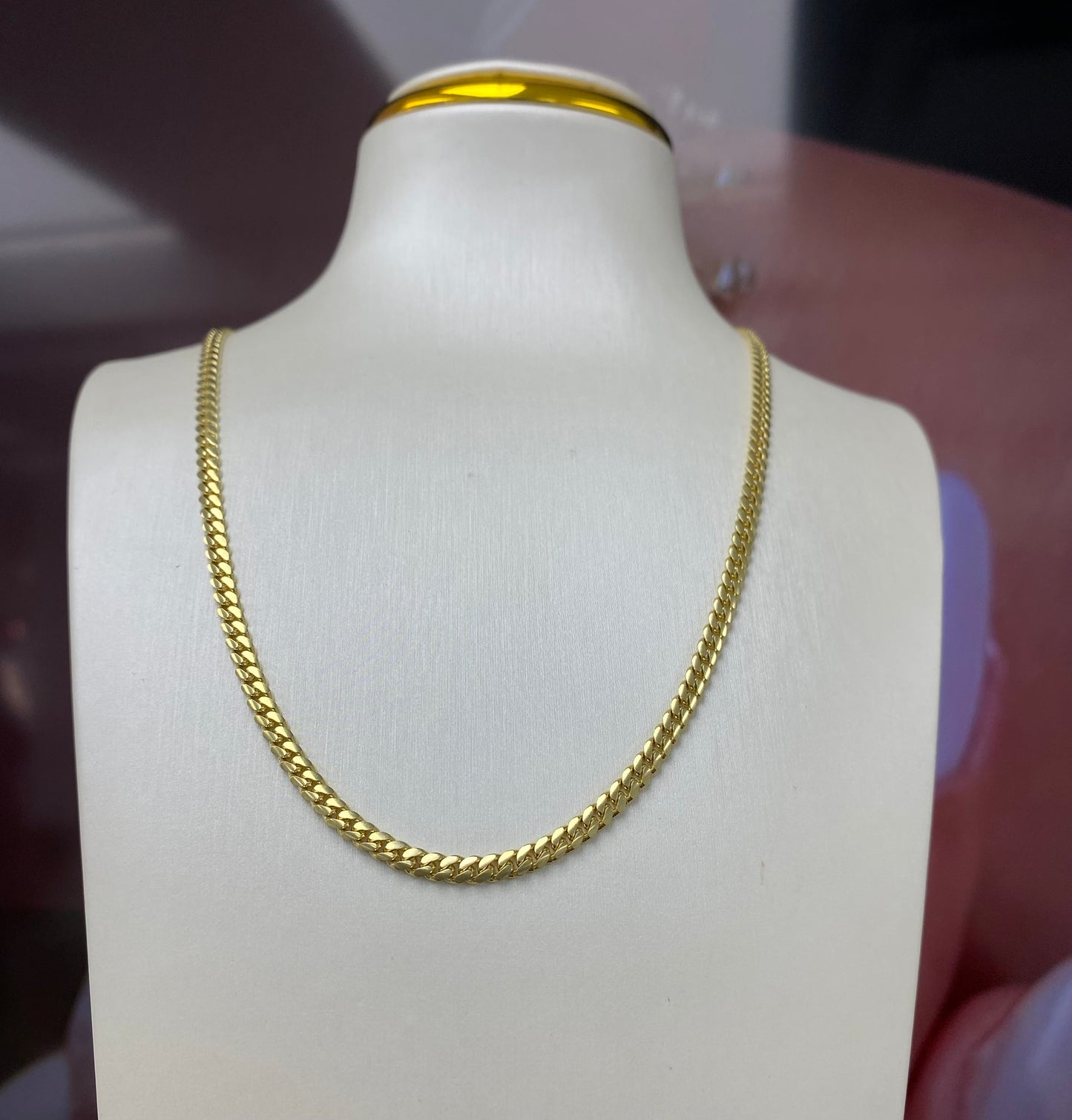 Cadena Cuban link