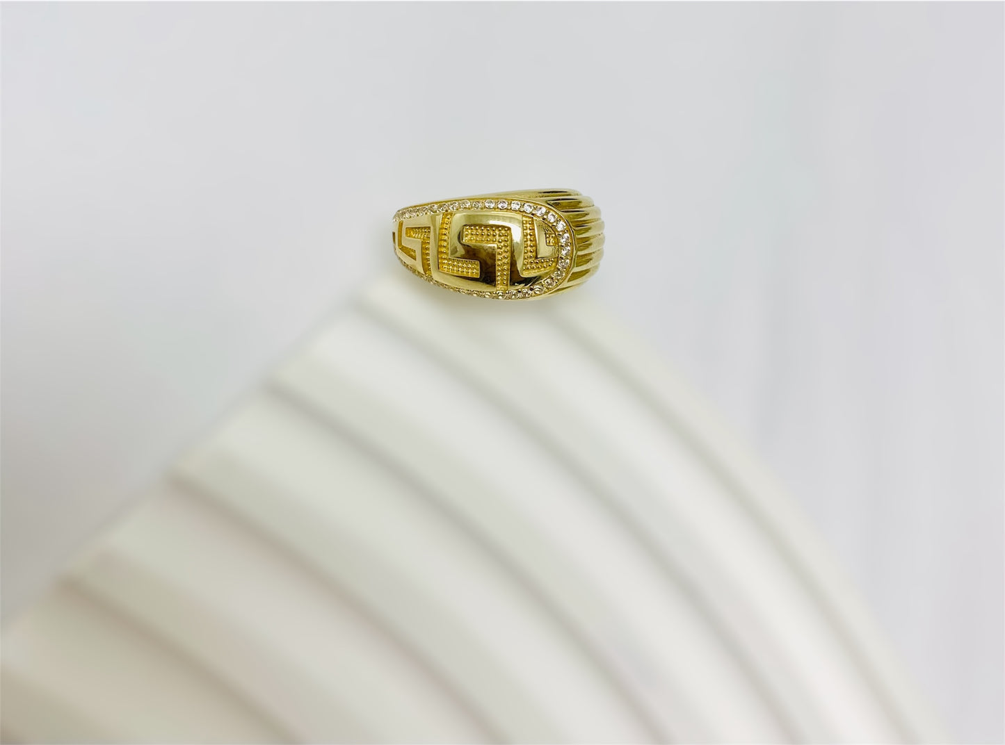 Anillo versa 10 K