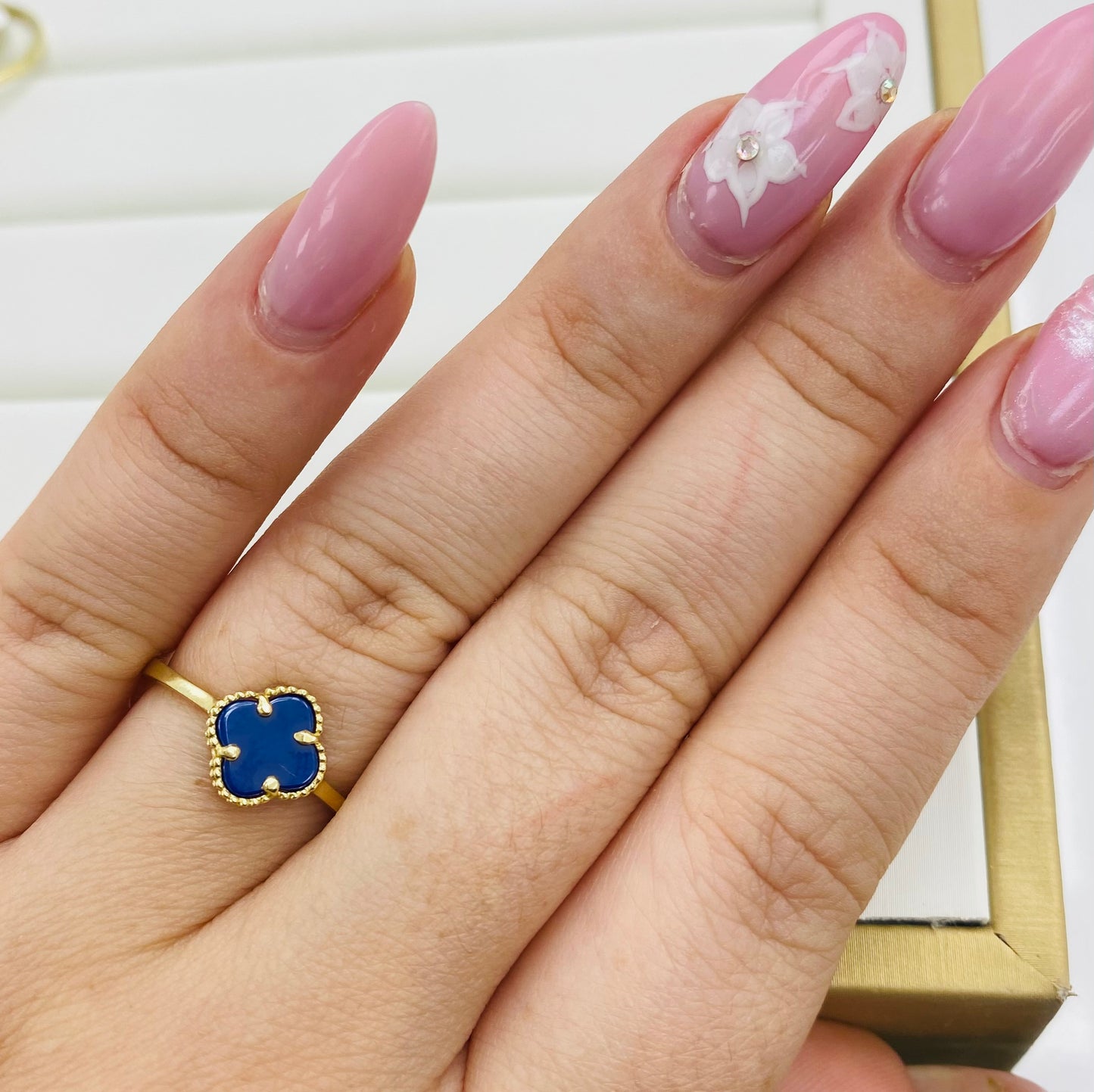 Anillo clover 10k