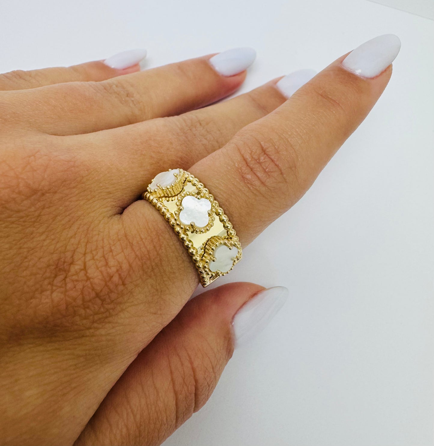 Anillo clover blanco 14k