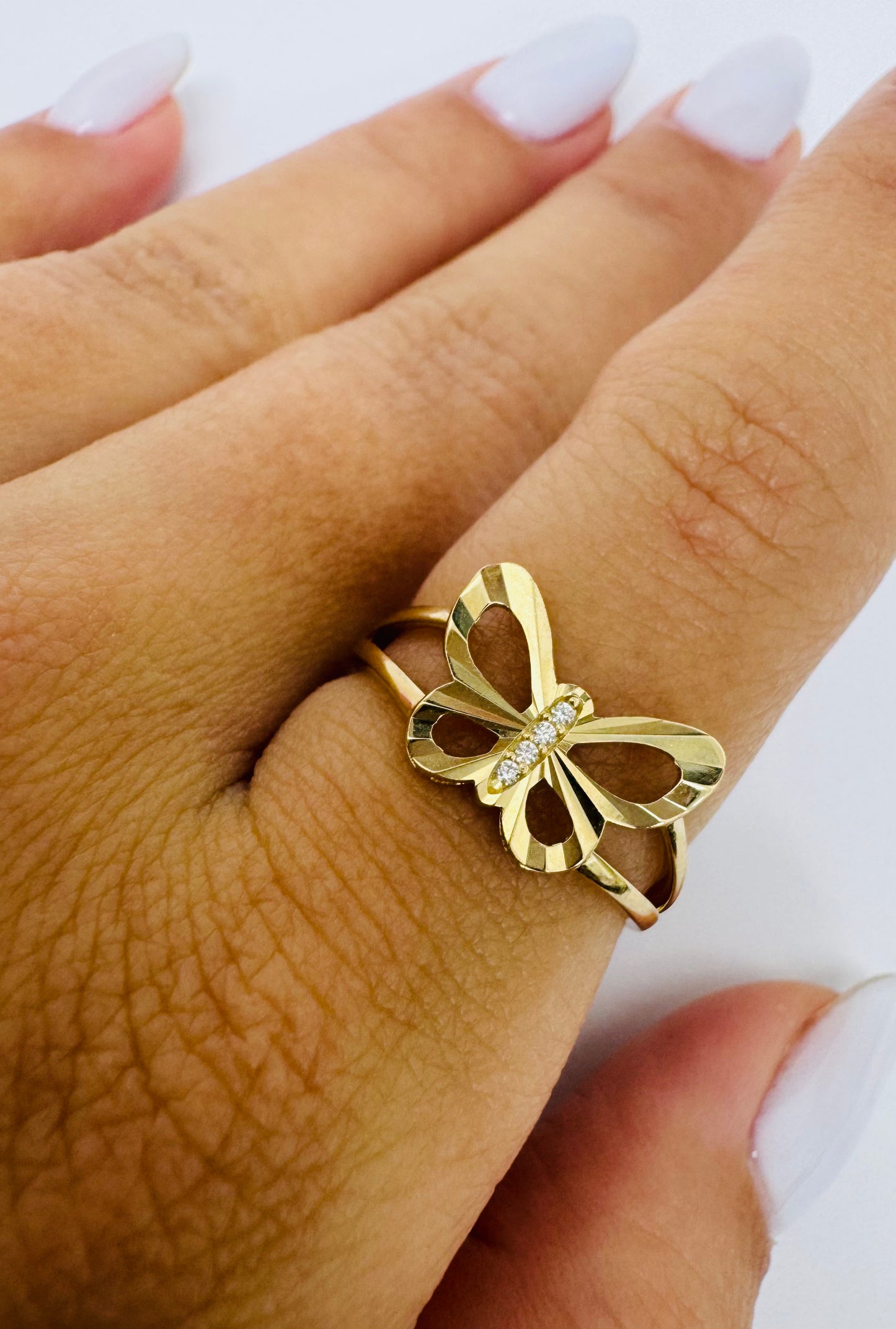 Anillo de mariposa 14k