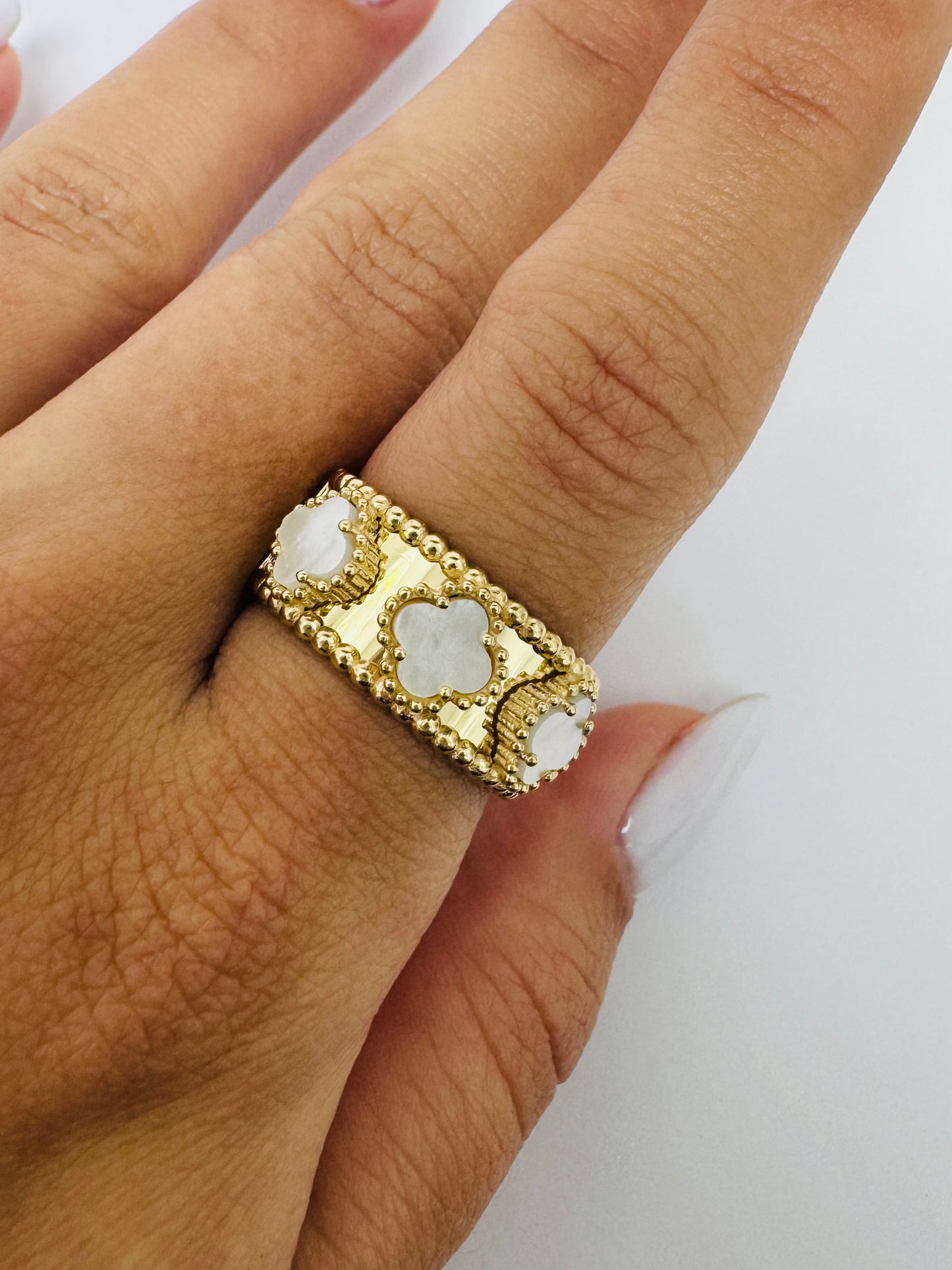 Anillo clover blanco 14k