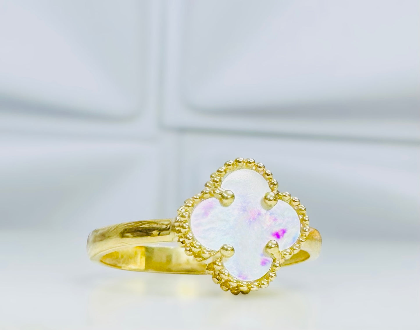 Anillo clover 14k