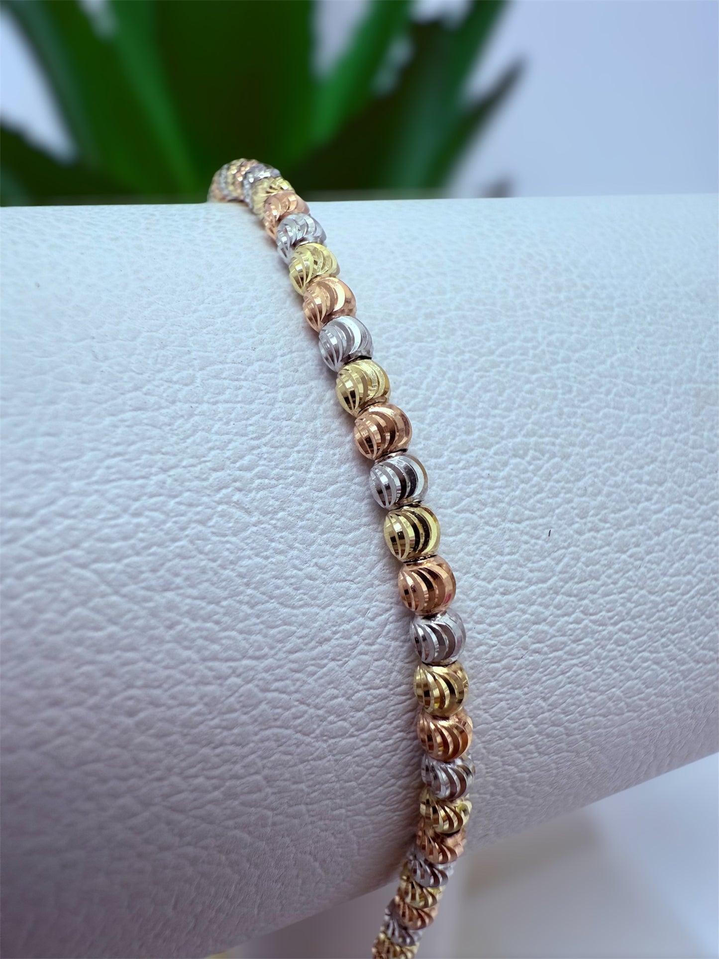 Pulsera de balines de los tres oro 14k Size 7