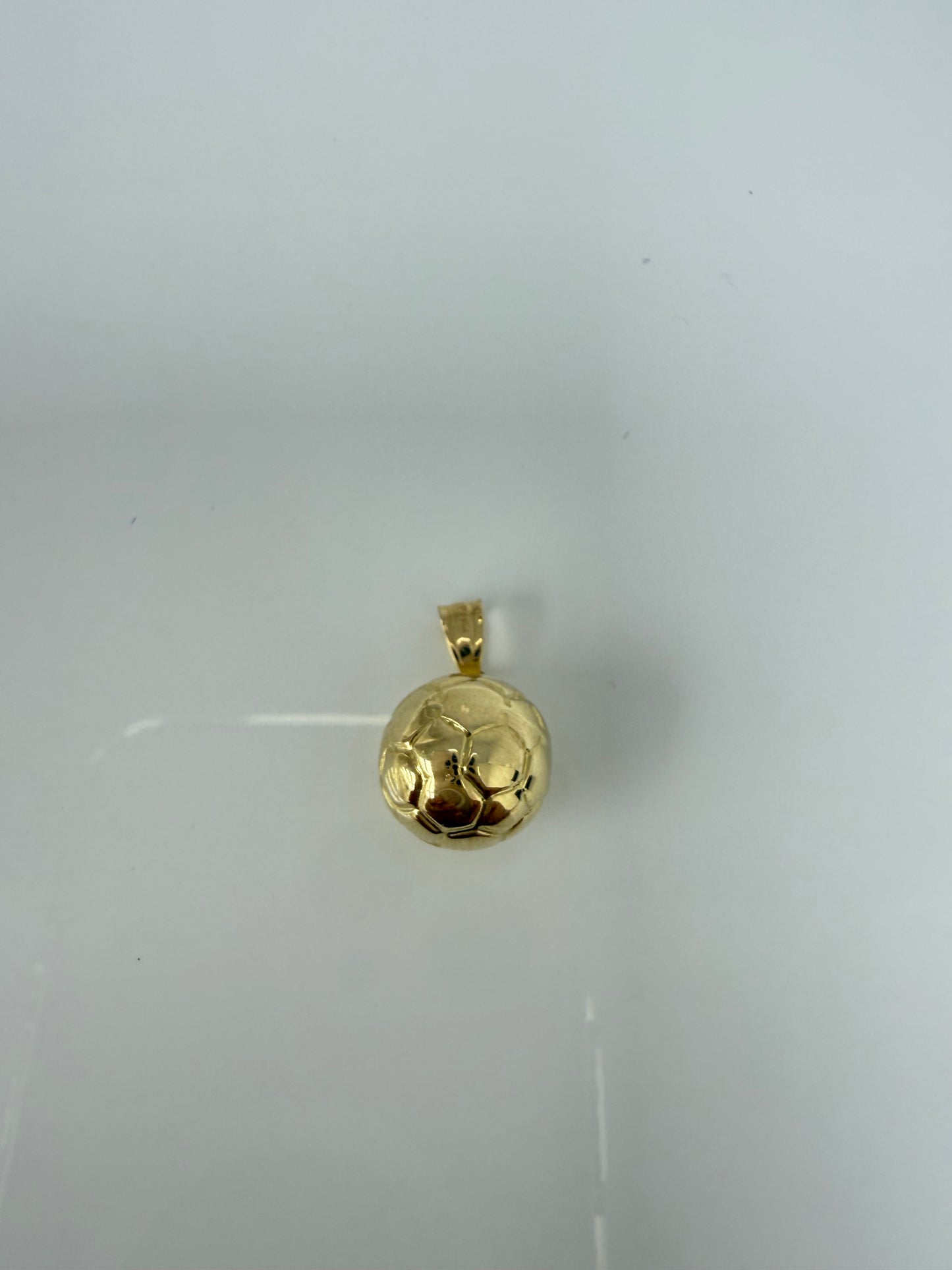 Dije de pelota de futbol 14k