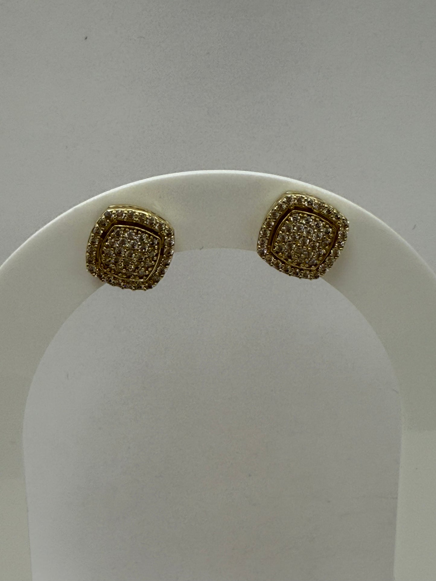 Aretes cuadrados 10K