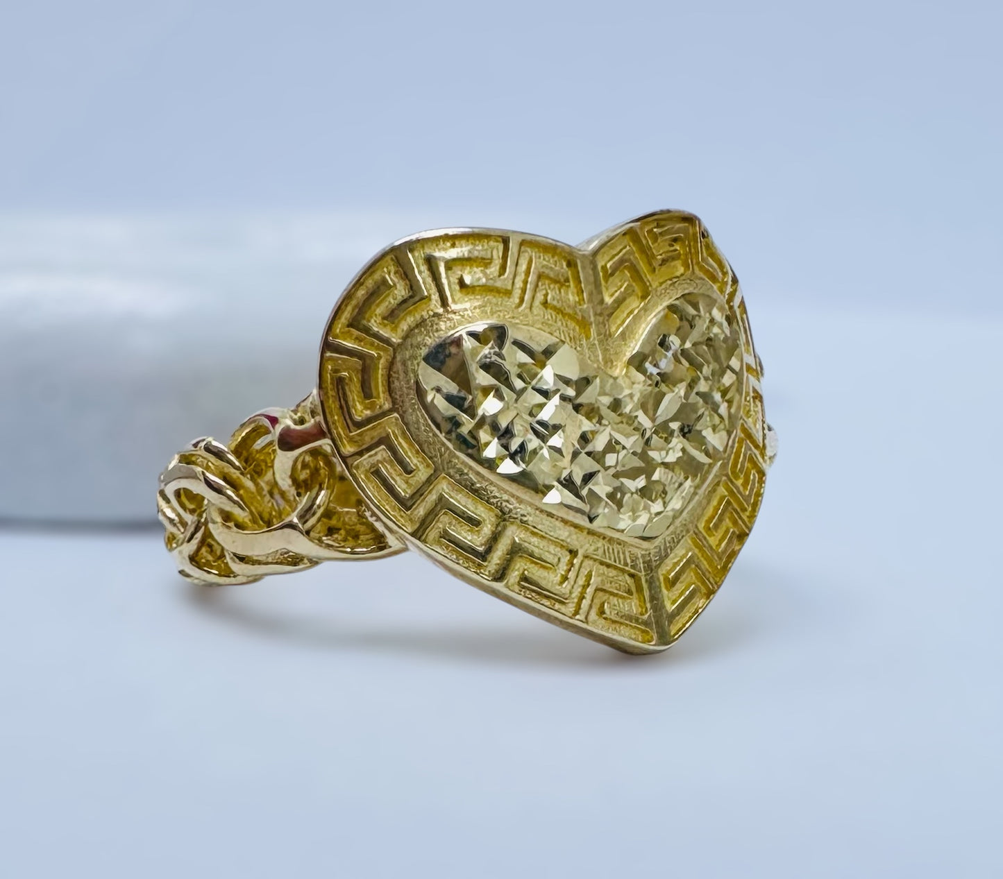 Anillo corazón 10k