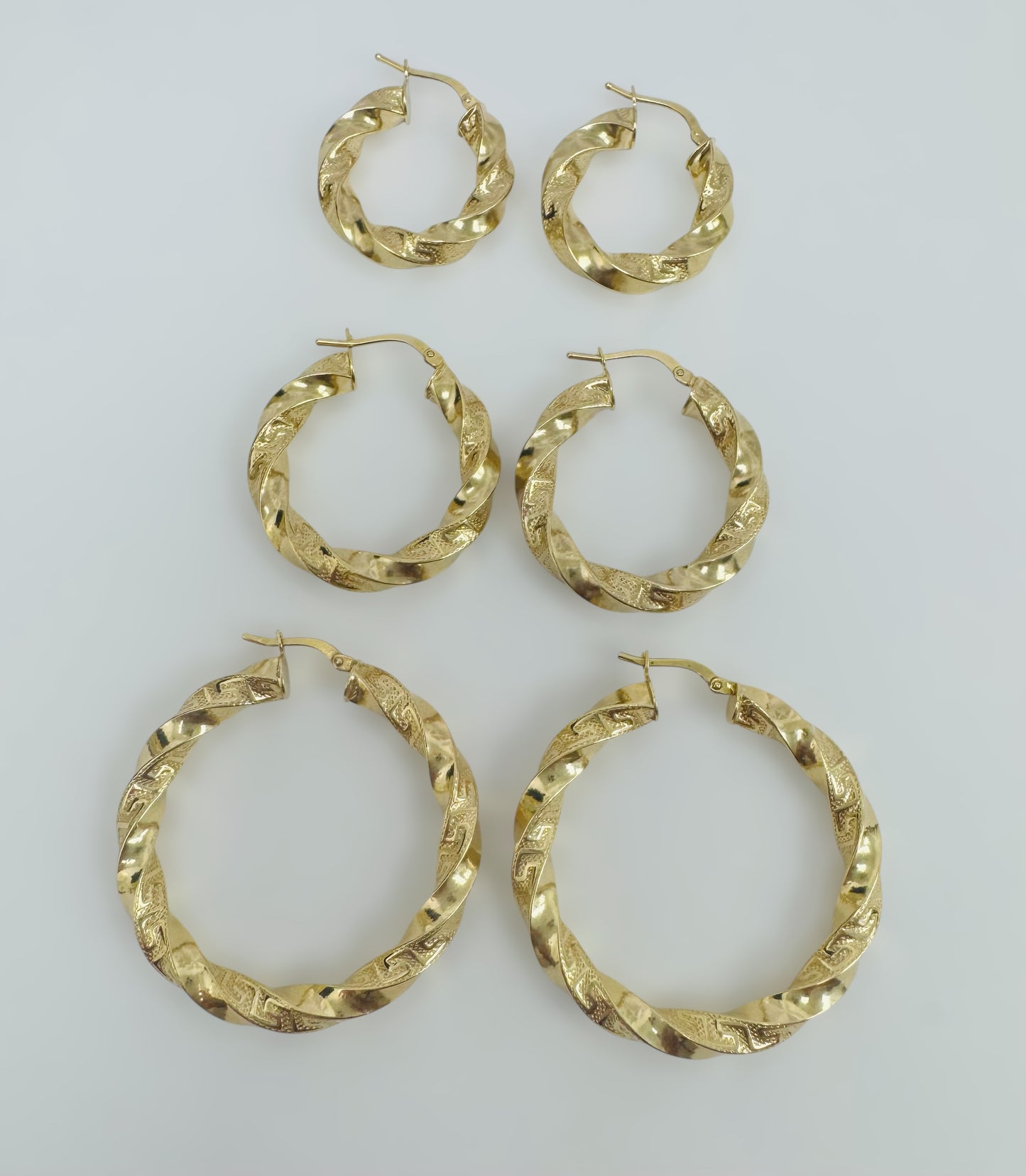 Argollas versa torcidas 4.8mm 10k
