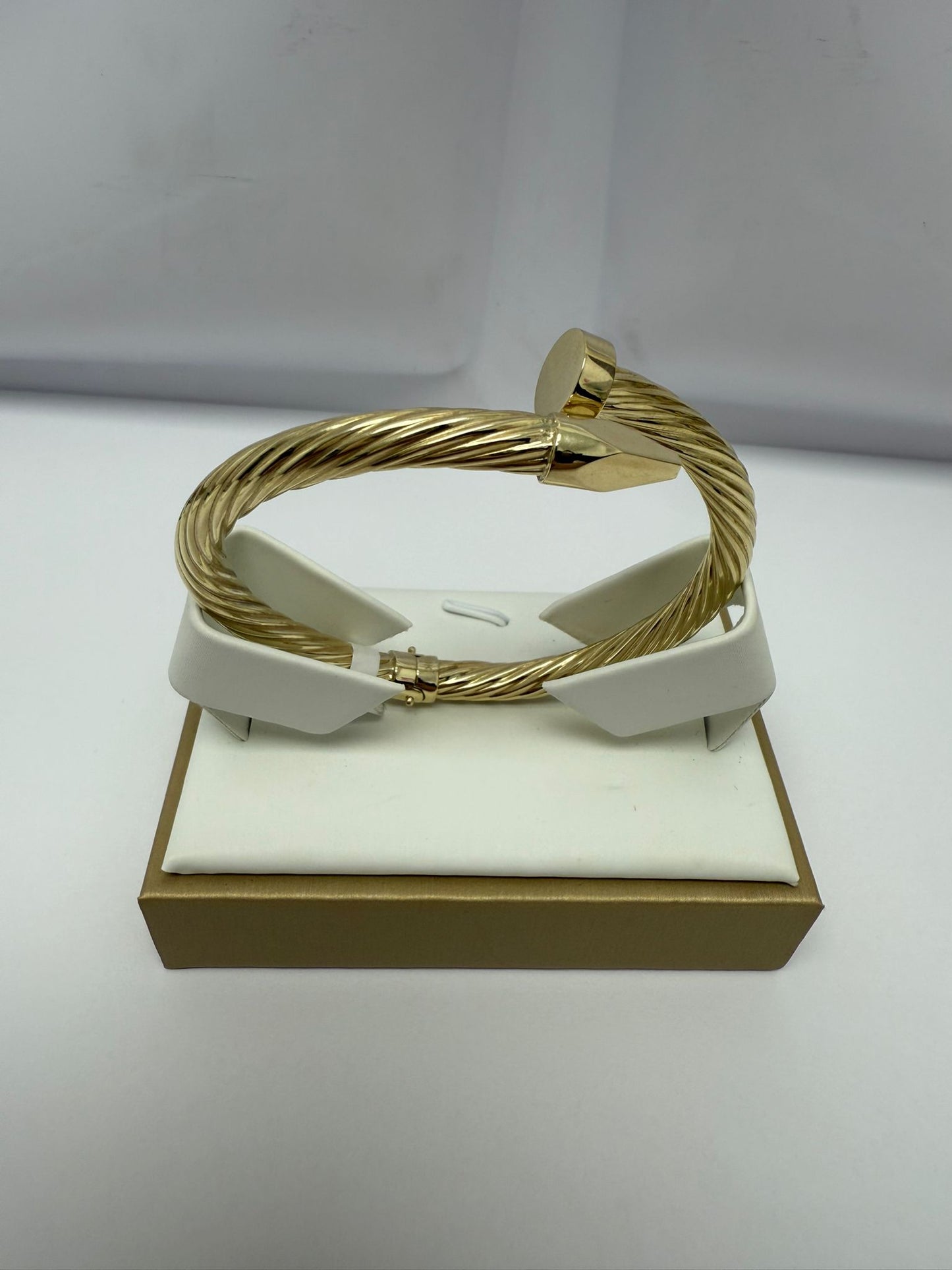 Pulsera de clavo 10K