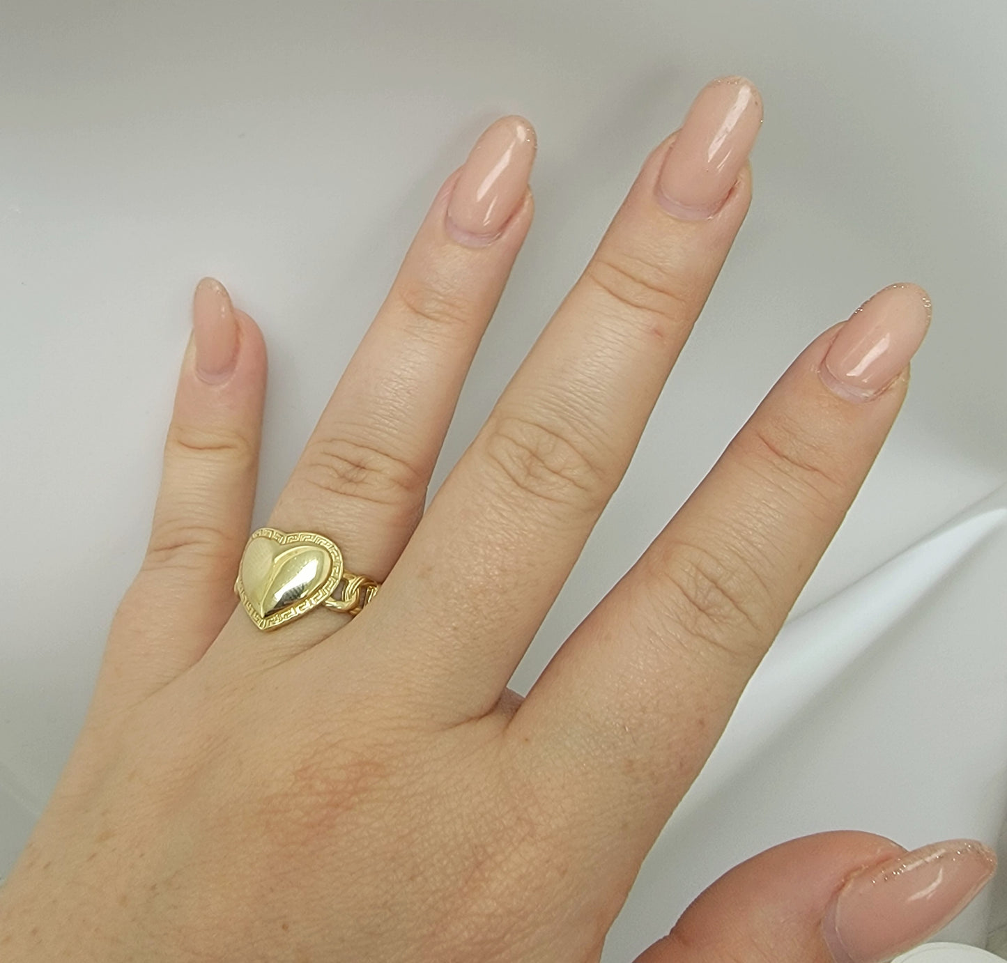 Anillo de corazón 10k