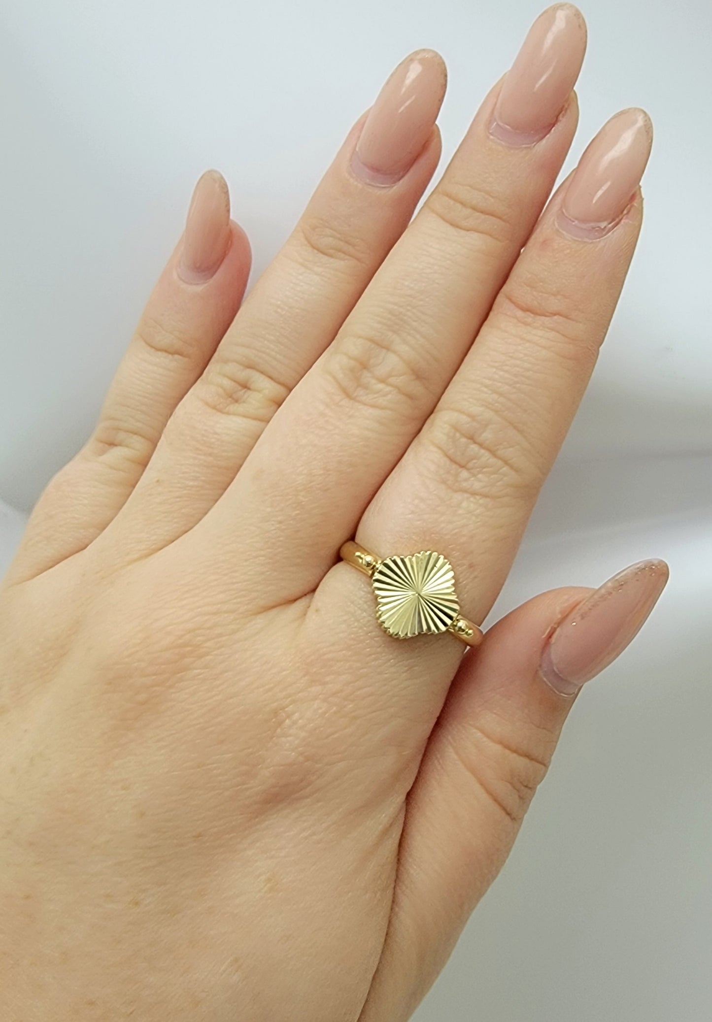 Anillo clover reversible a verde 14k