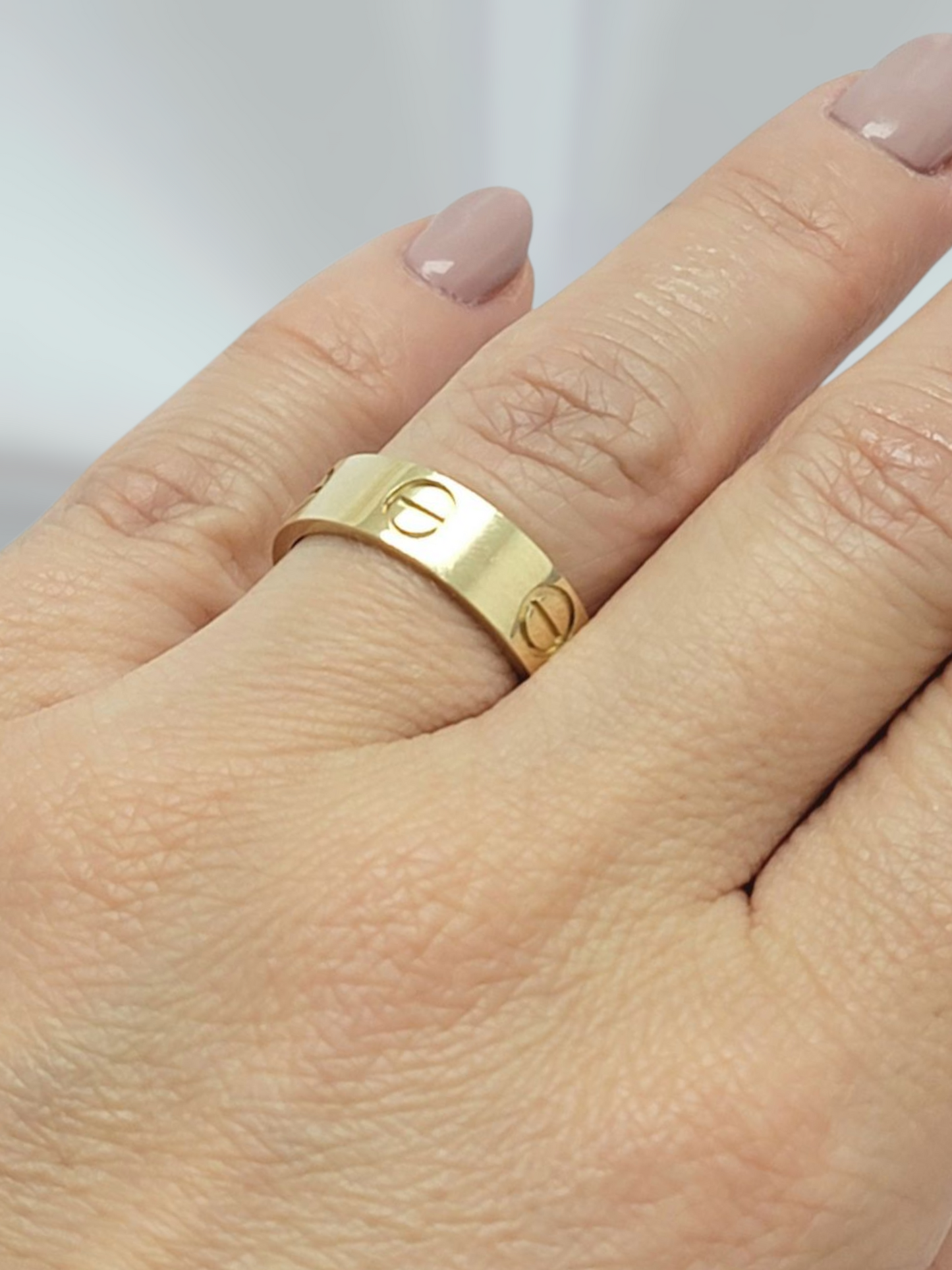 Anillo carti sólido 10k