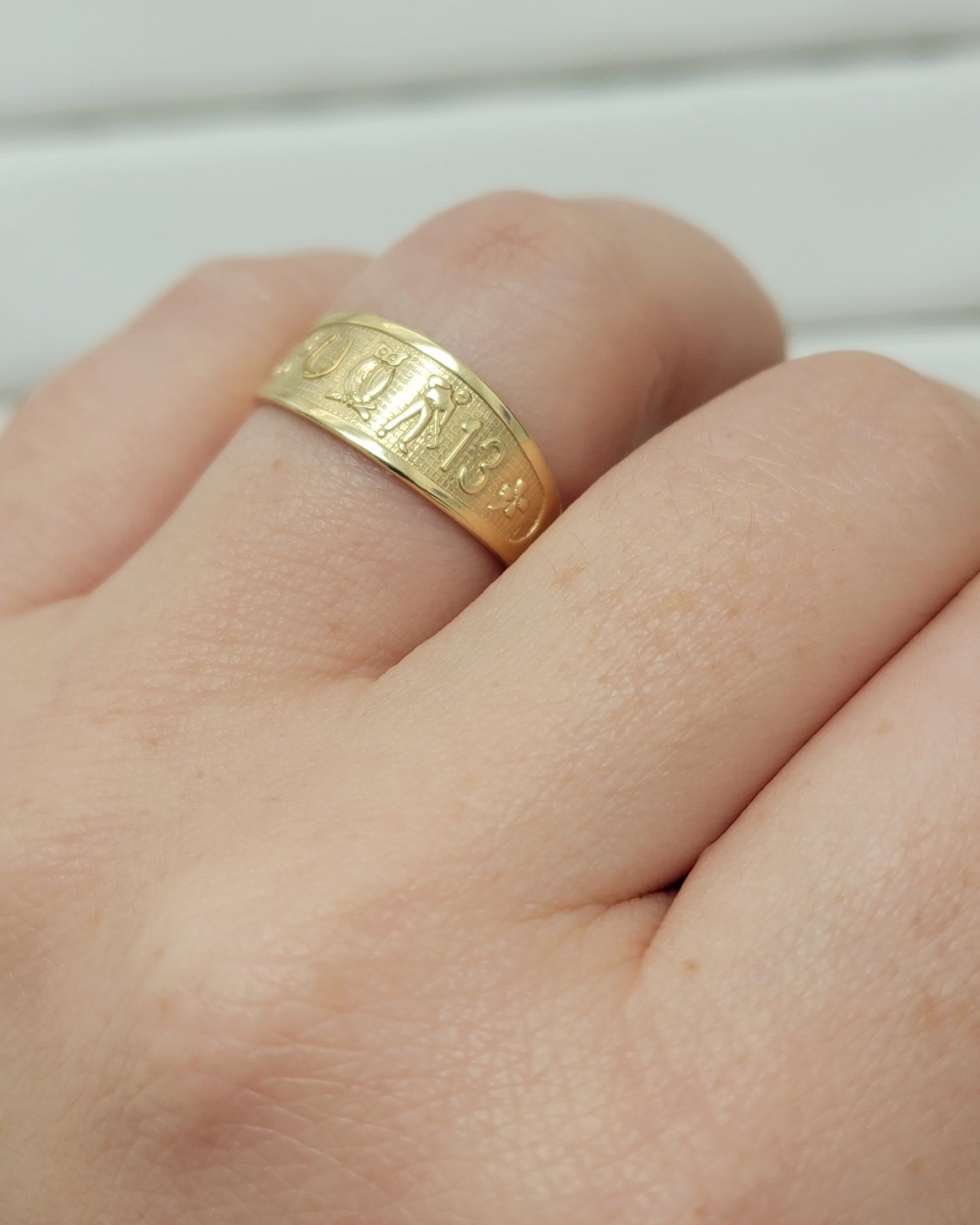 Anillo de la suerte 14k