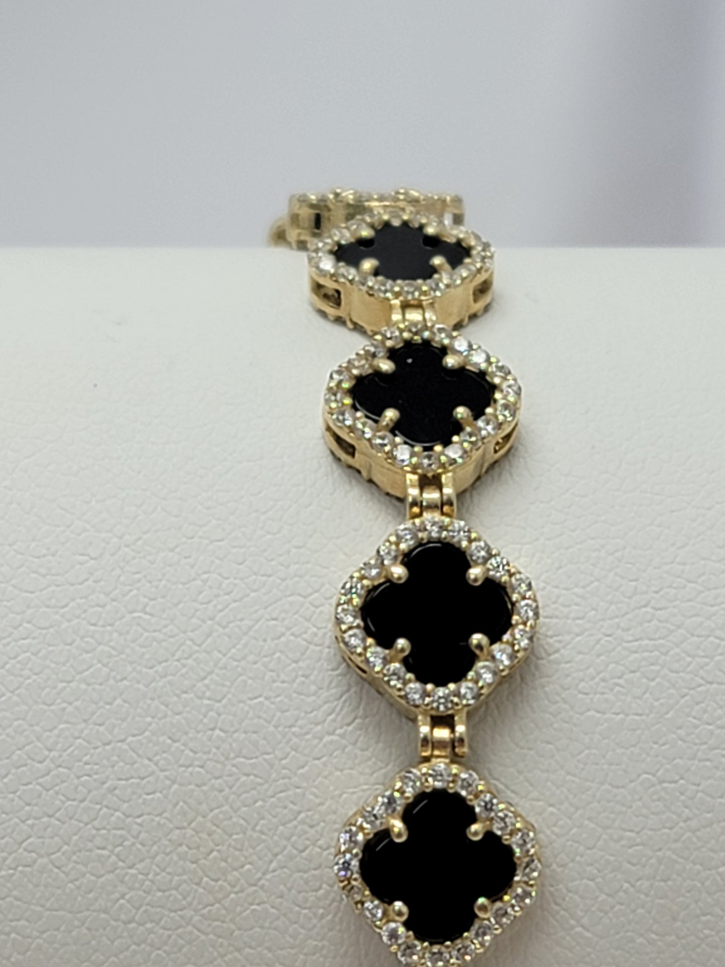Pulsera clover negra 10k