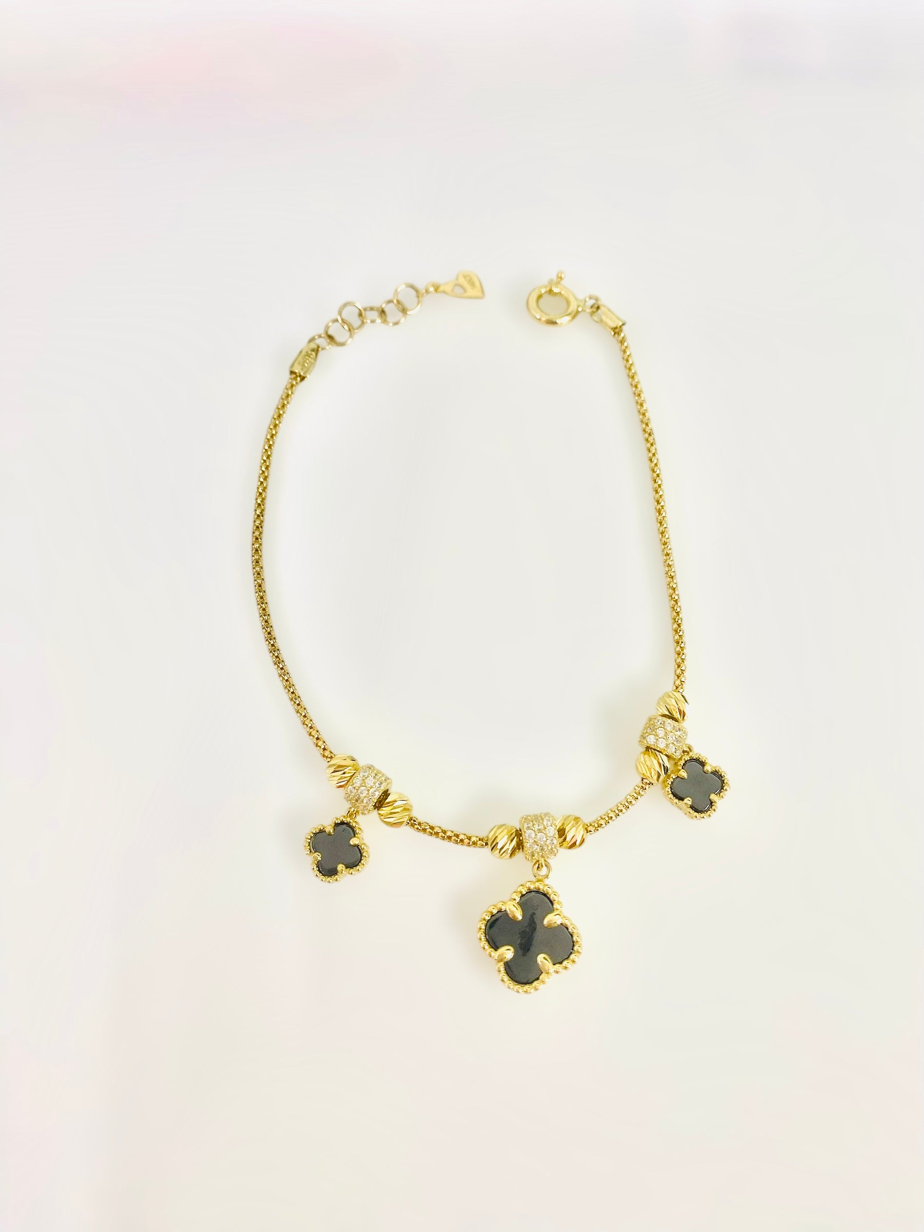 Pulsera de flores oscuras 14K