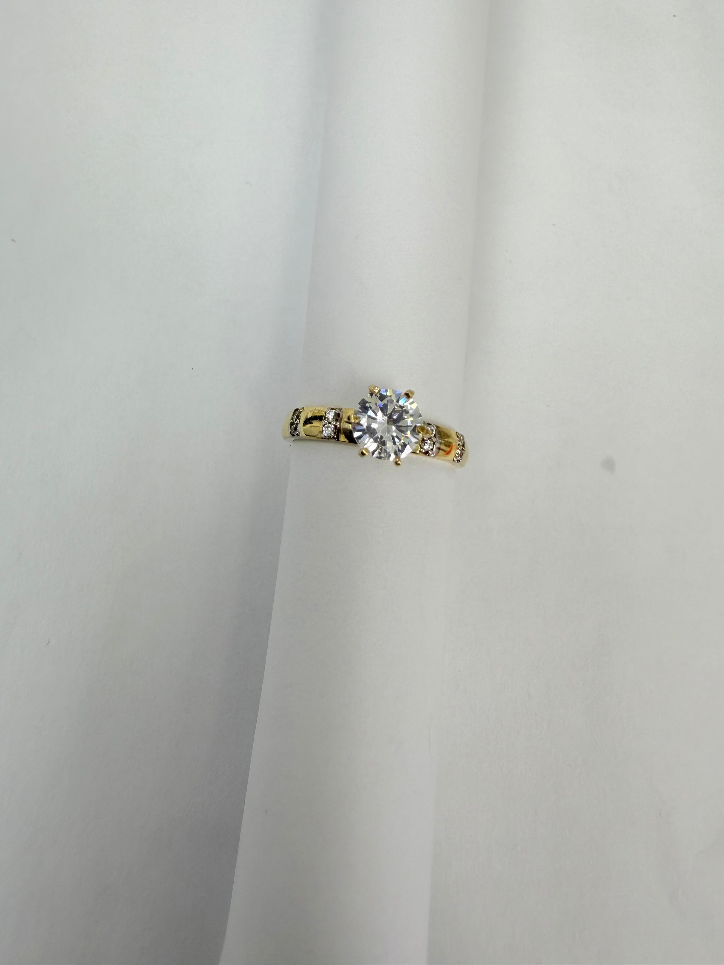 Anillo de compromiso 10K