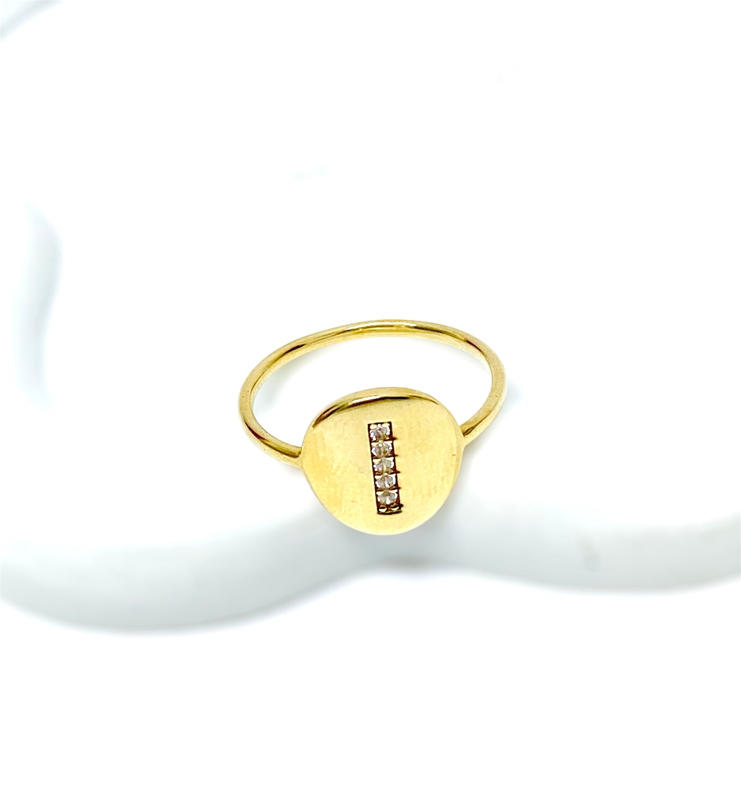 Anillo de inicial 14K