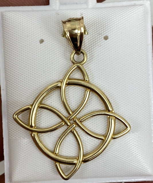 Dije de bruja 14 k