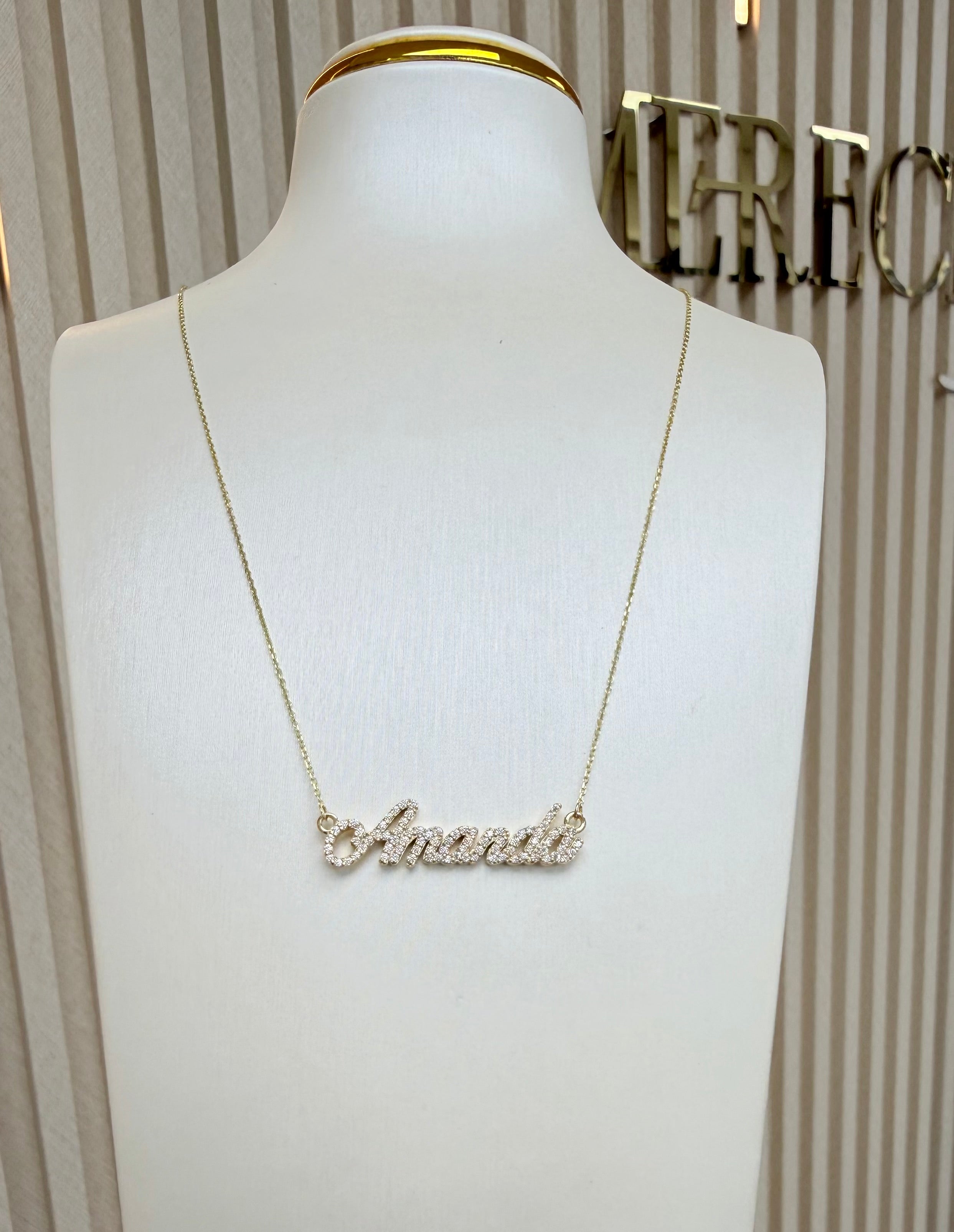 Cadena de nombre con diamantes 10K