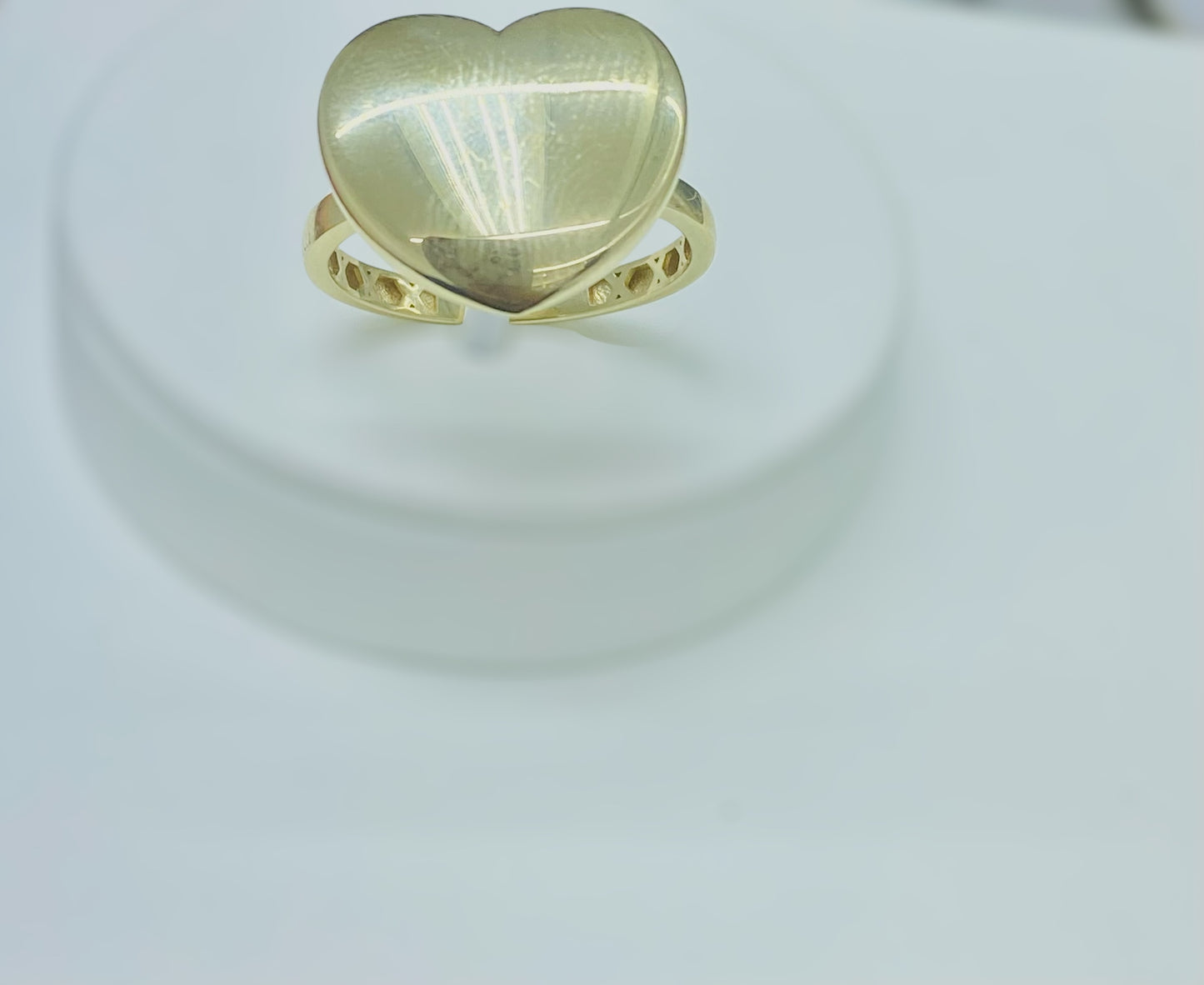 Anillo de corazón 10k