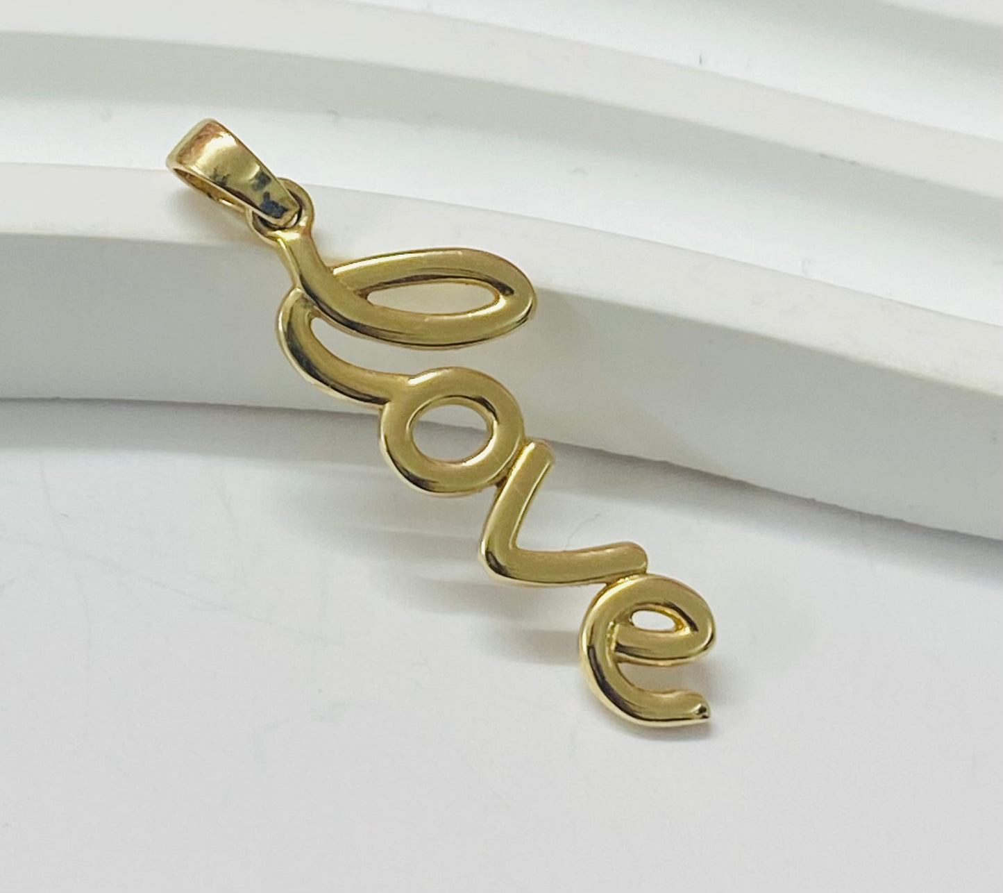 Dije love 14k