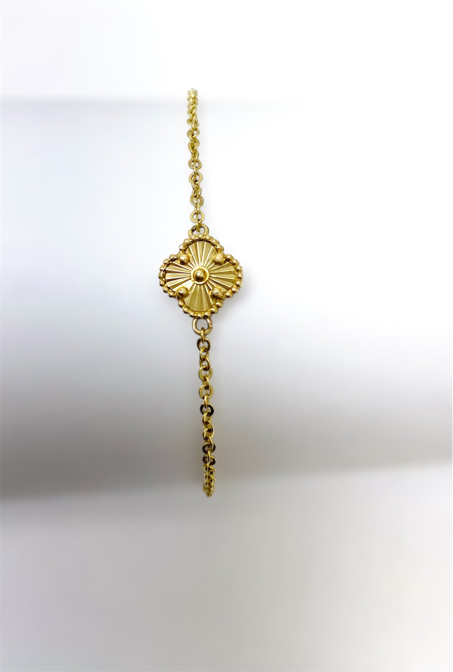 Pulsera clover dorado 14K