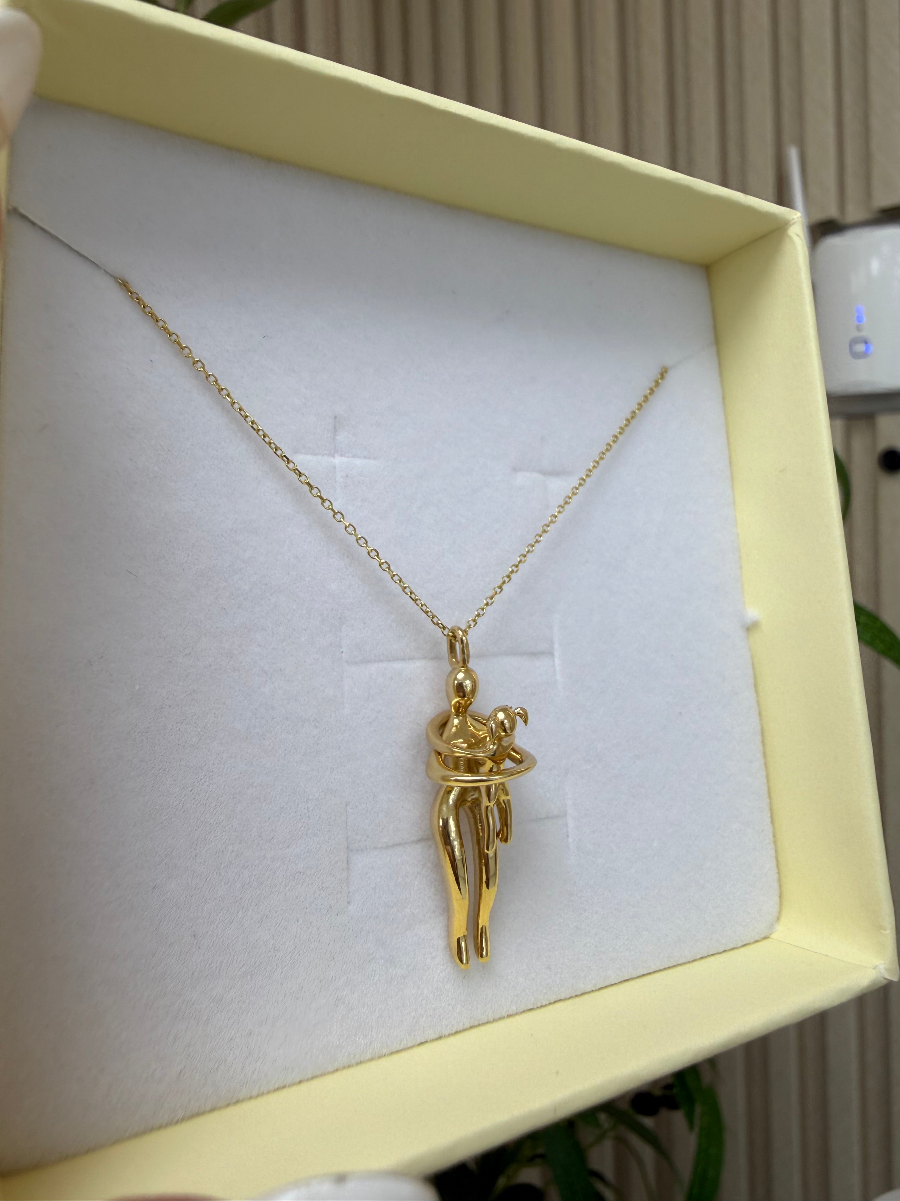 Cadena Valentina 10k