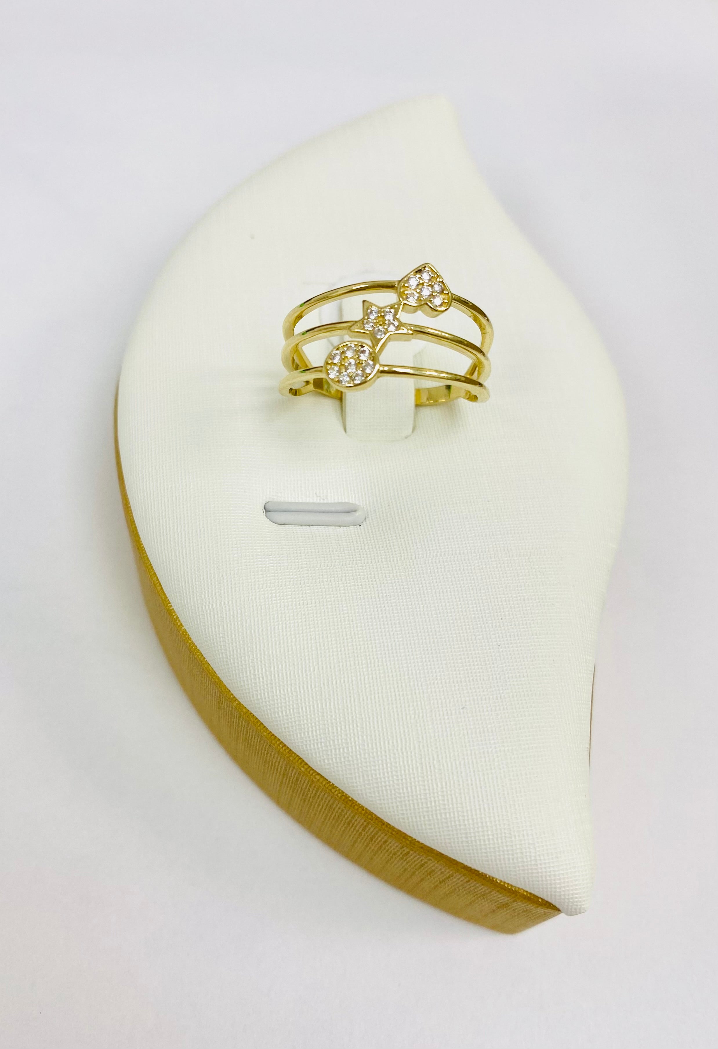 Triple heart and star ring 10k