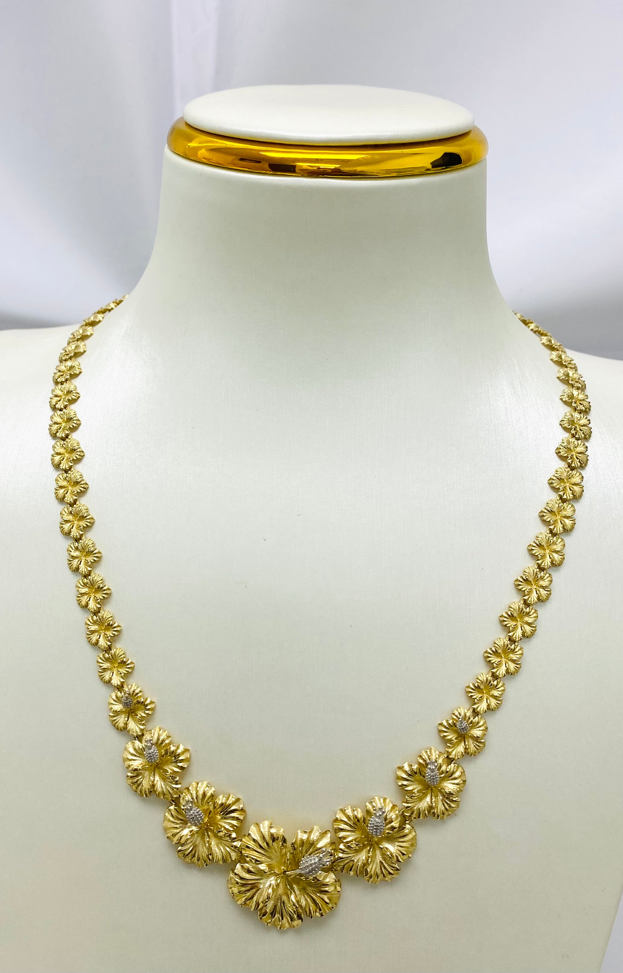 Cadena de flores 14 k