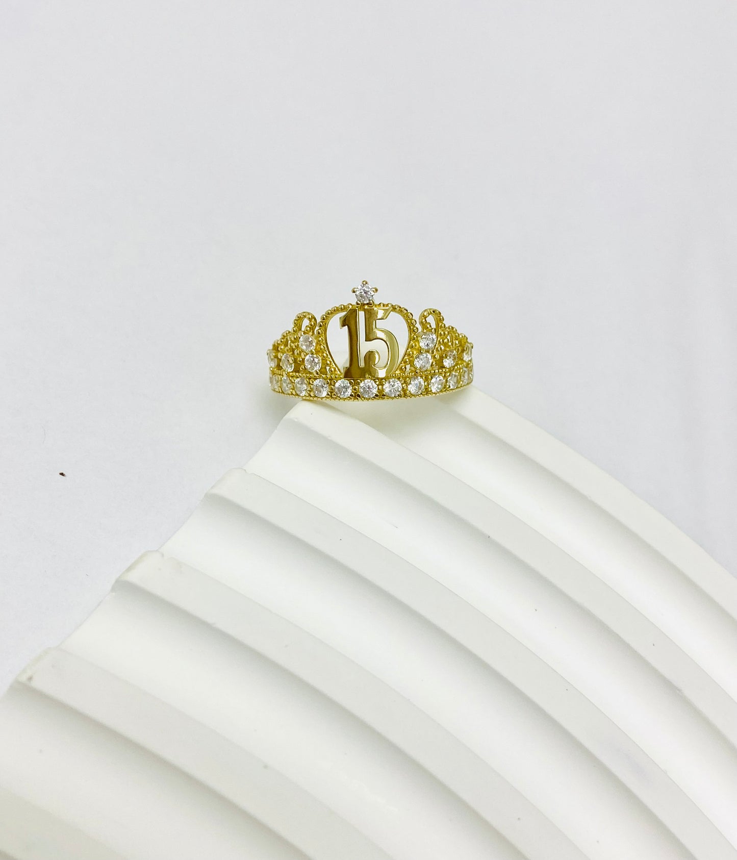 Anillo de 15 de 10 k