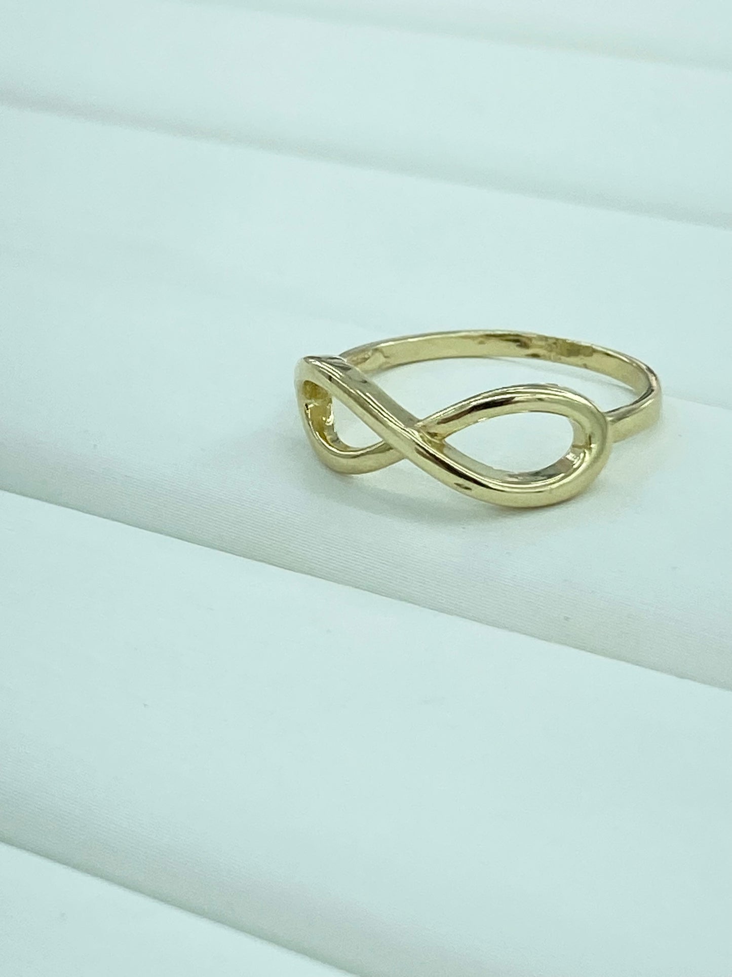 Anillo infinito 10k