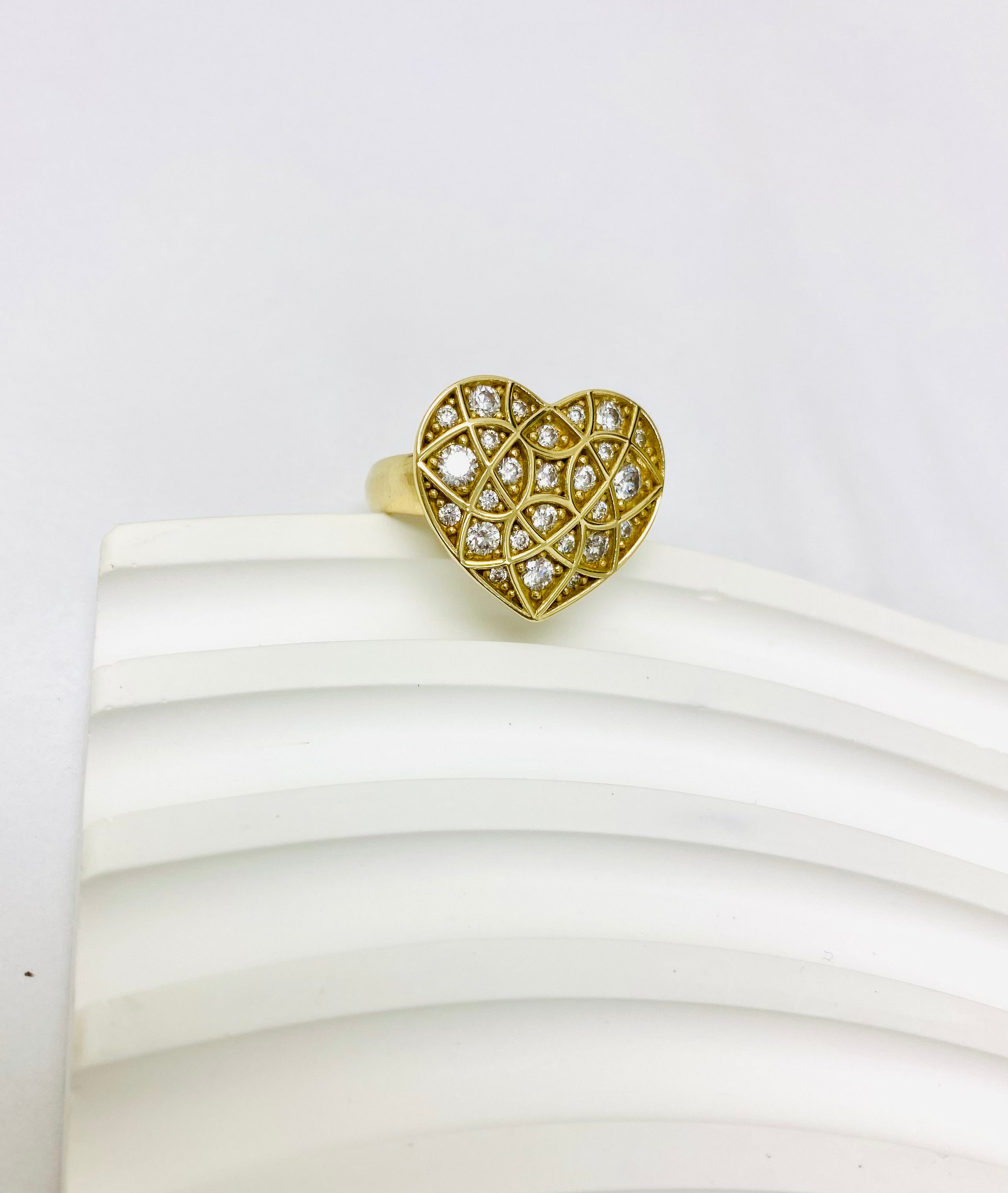 Anillo de corazón 10K