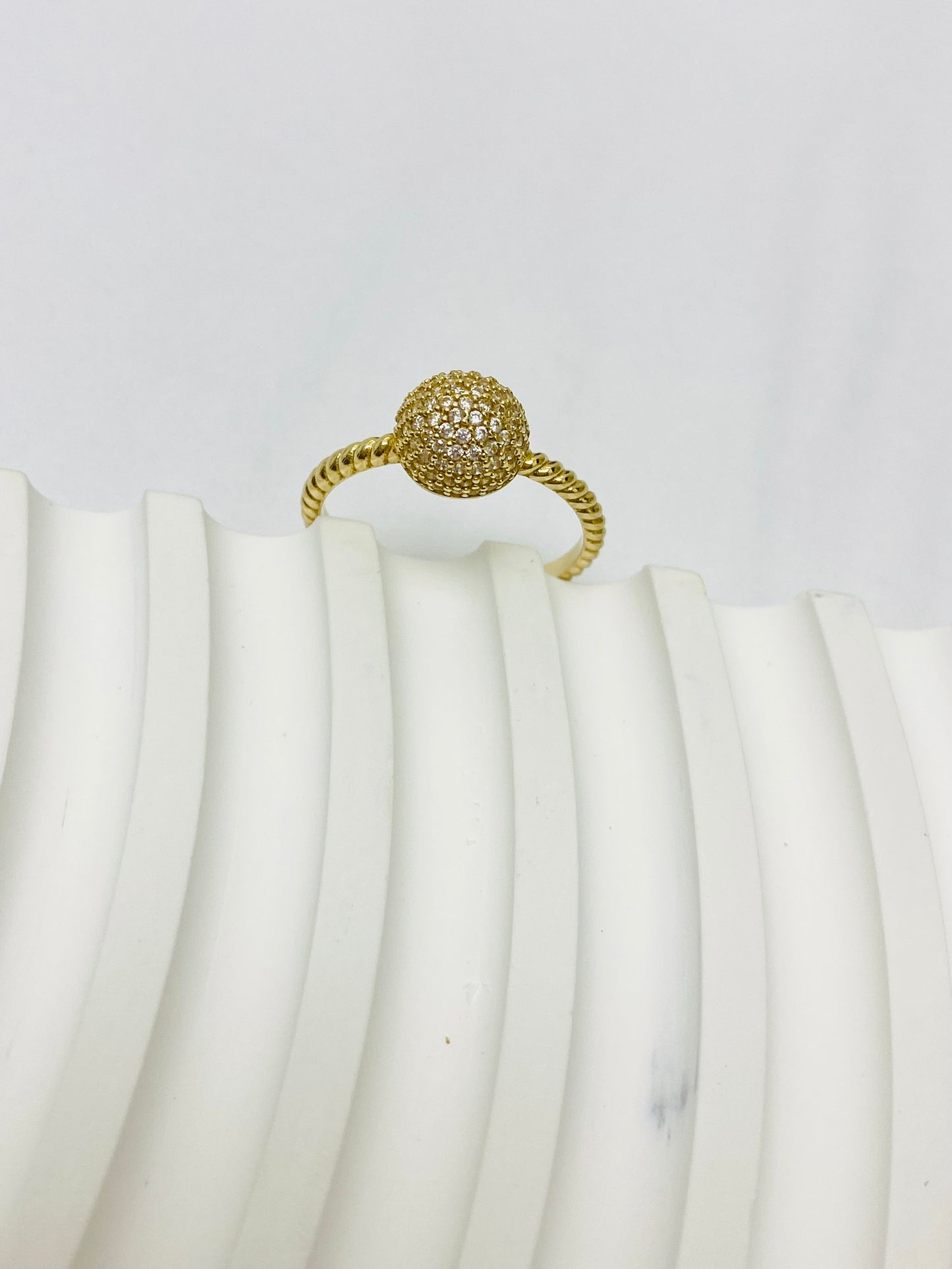 Anillo de bola 14 K