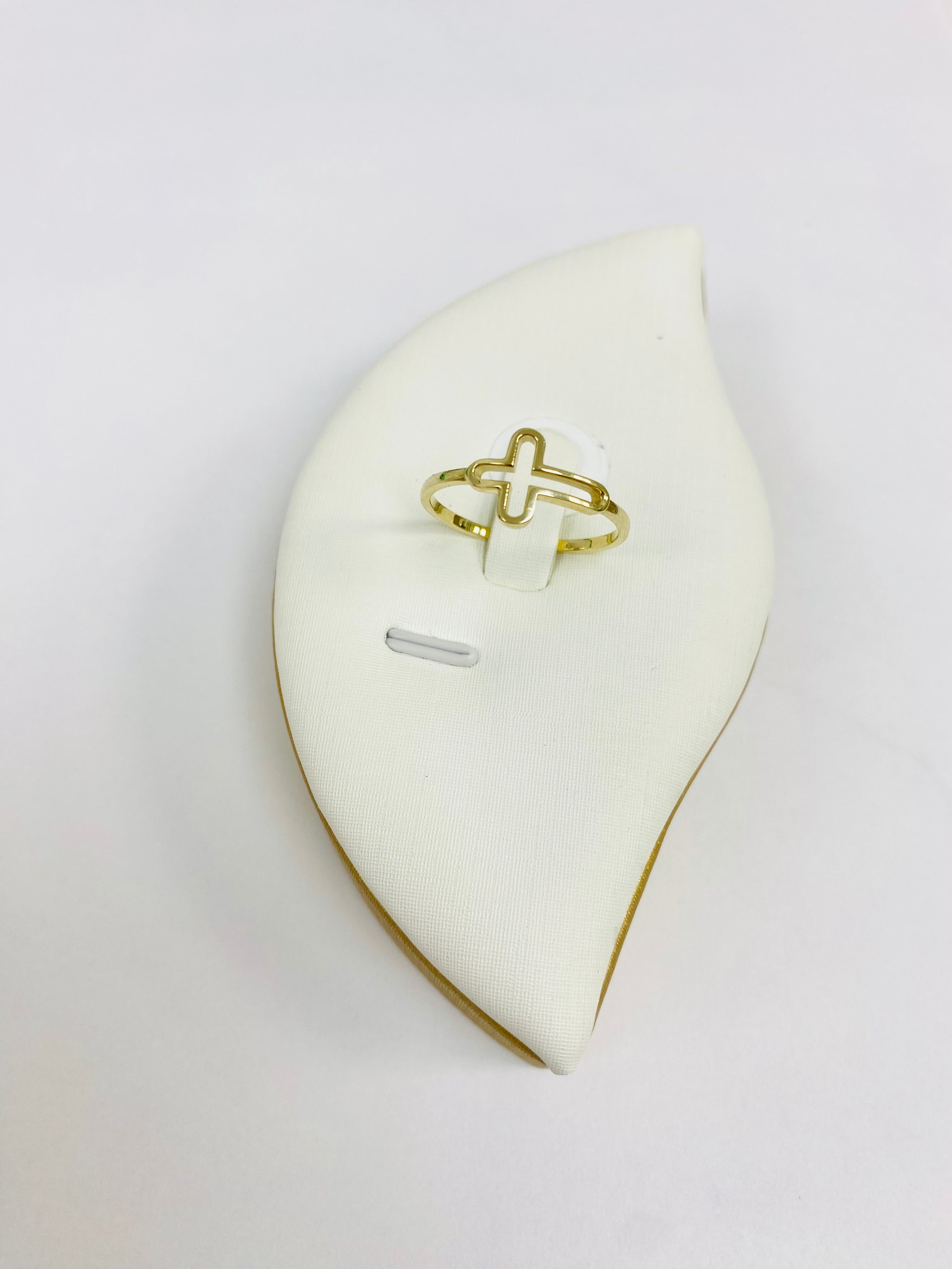 Cross ring 10K
