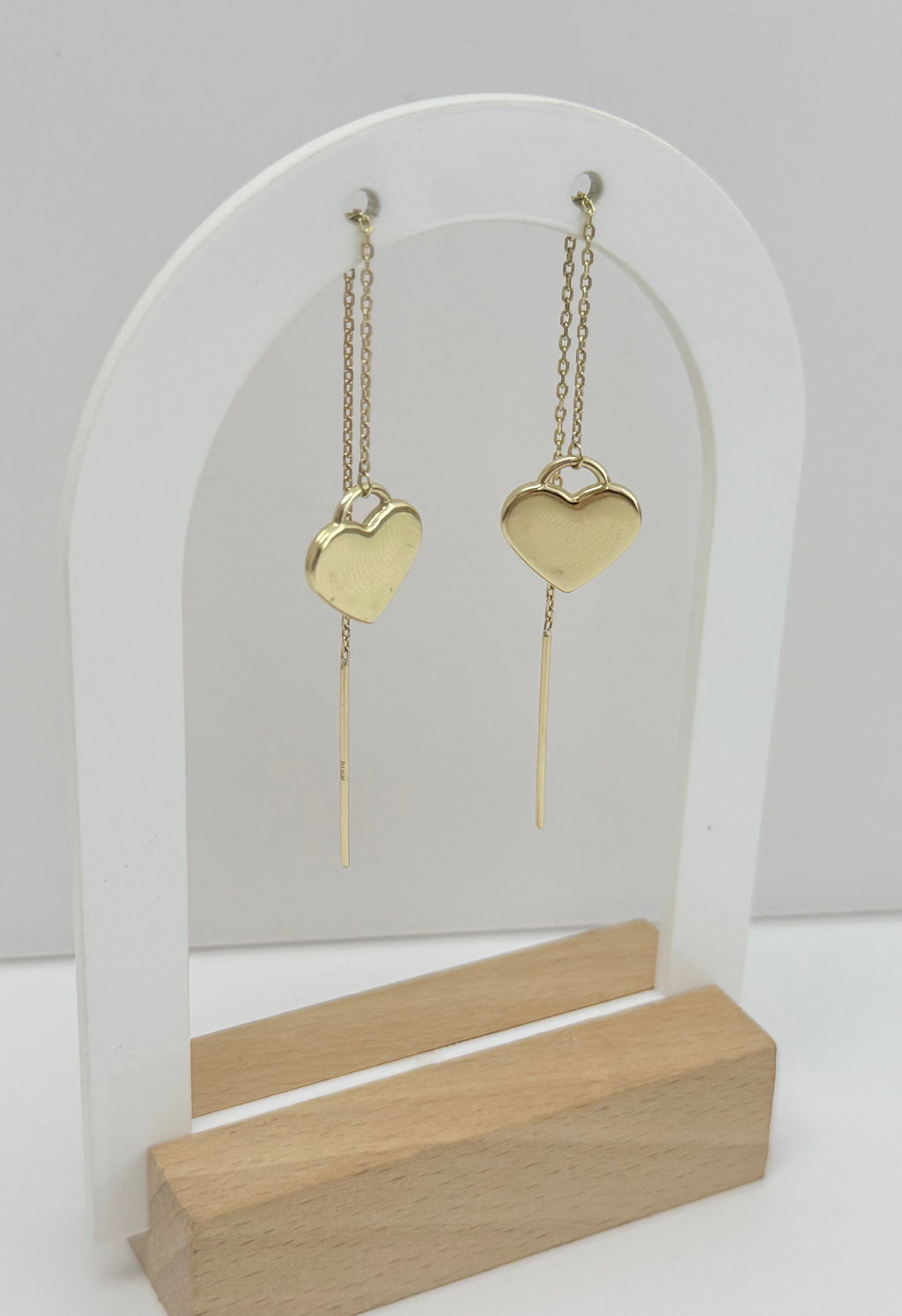 Aretes de corazon colgante 14K