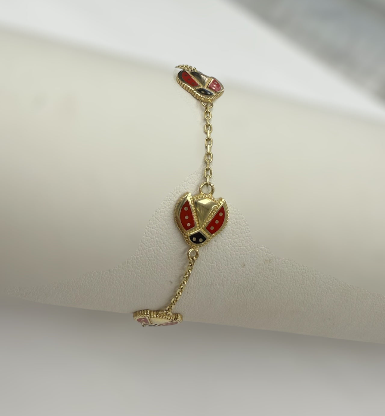 Pulsera de laddy bug 10K