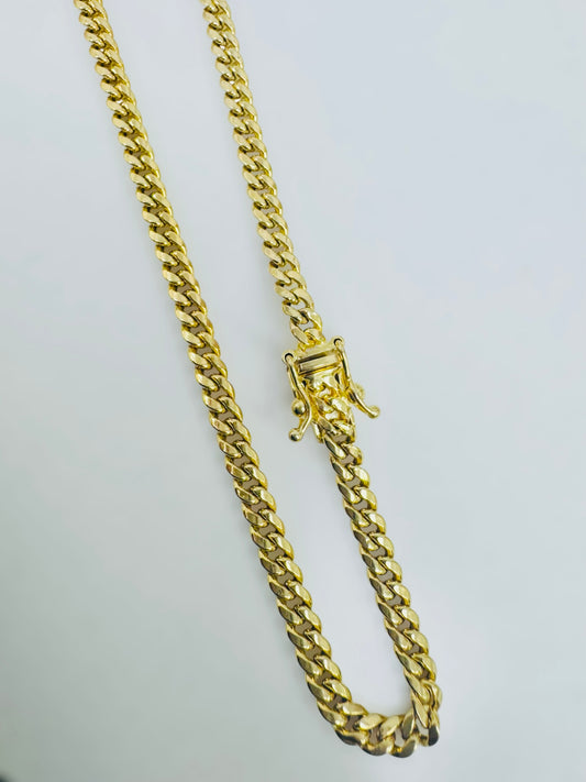 Cadena cubana semisolida 14k