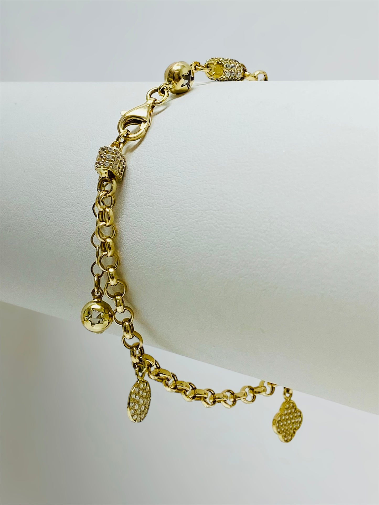 Pulsera colgantes 14k