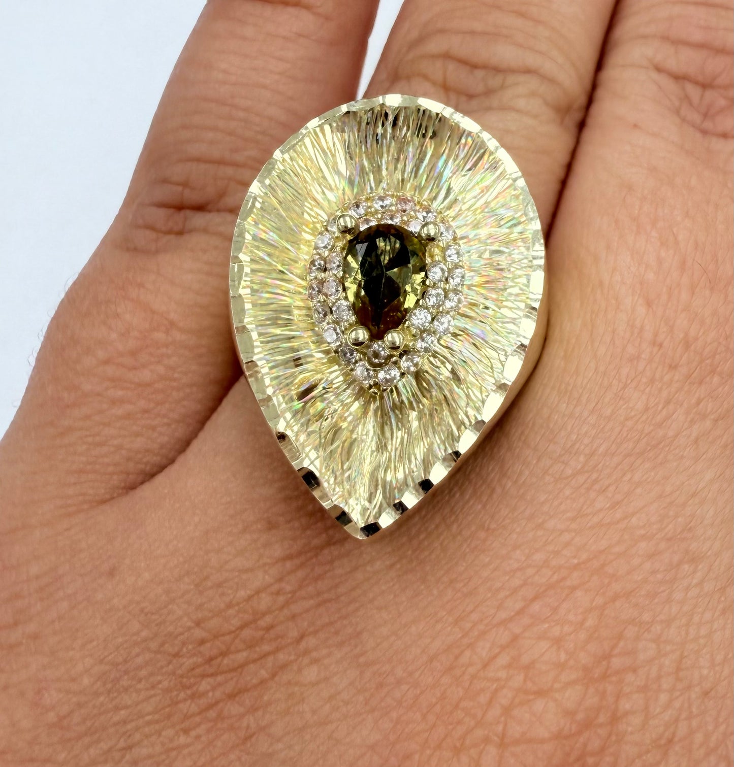Anillo grande 10k