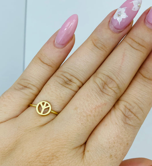 Anillo símbolo de La Paz liso 14k