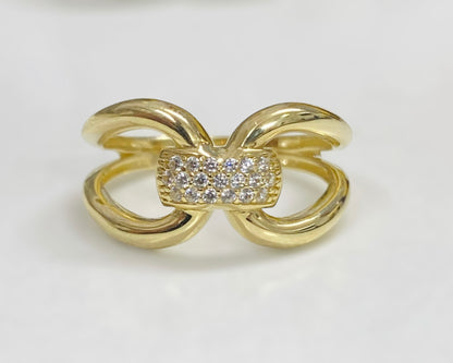 Anillo entrelazado con piedras 14k