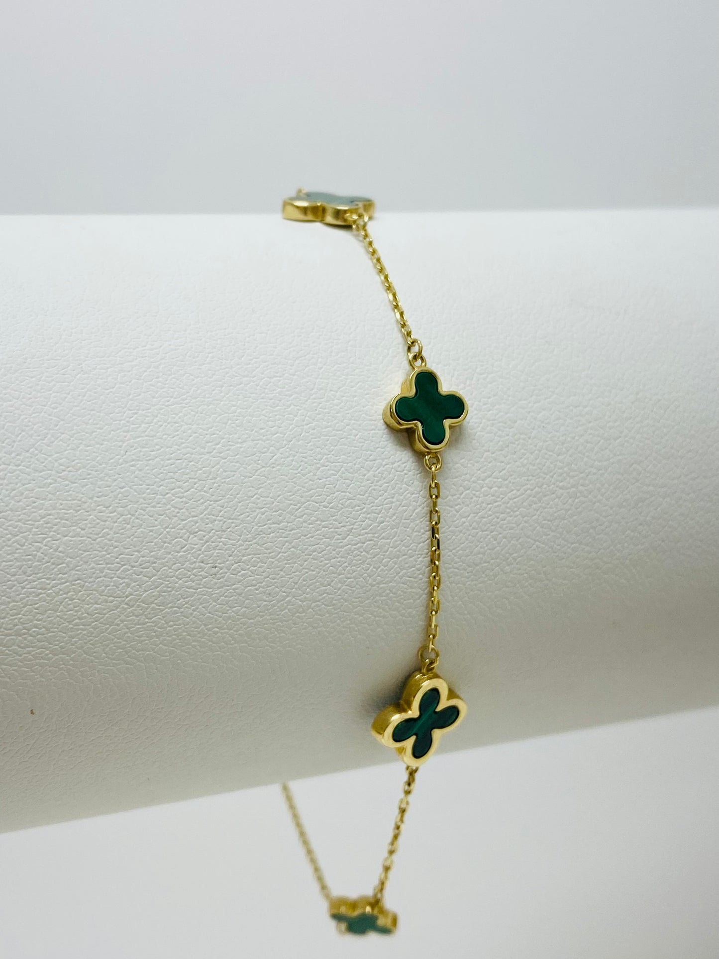 Pulsera 5 mini flores 14k