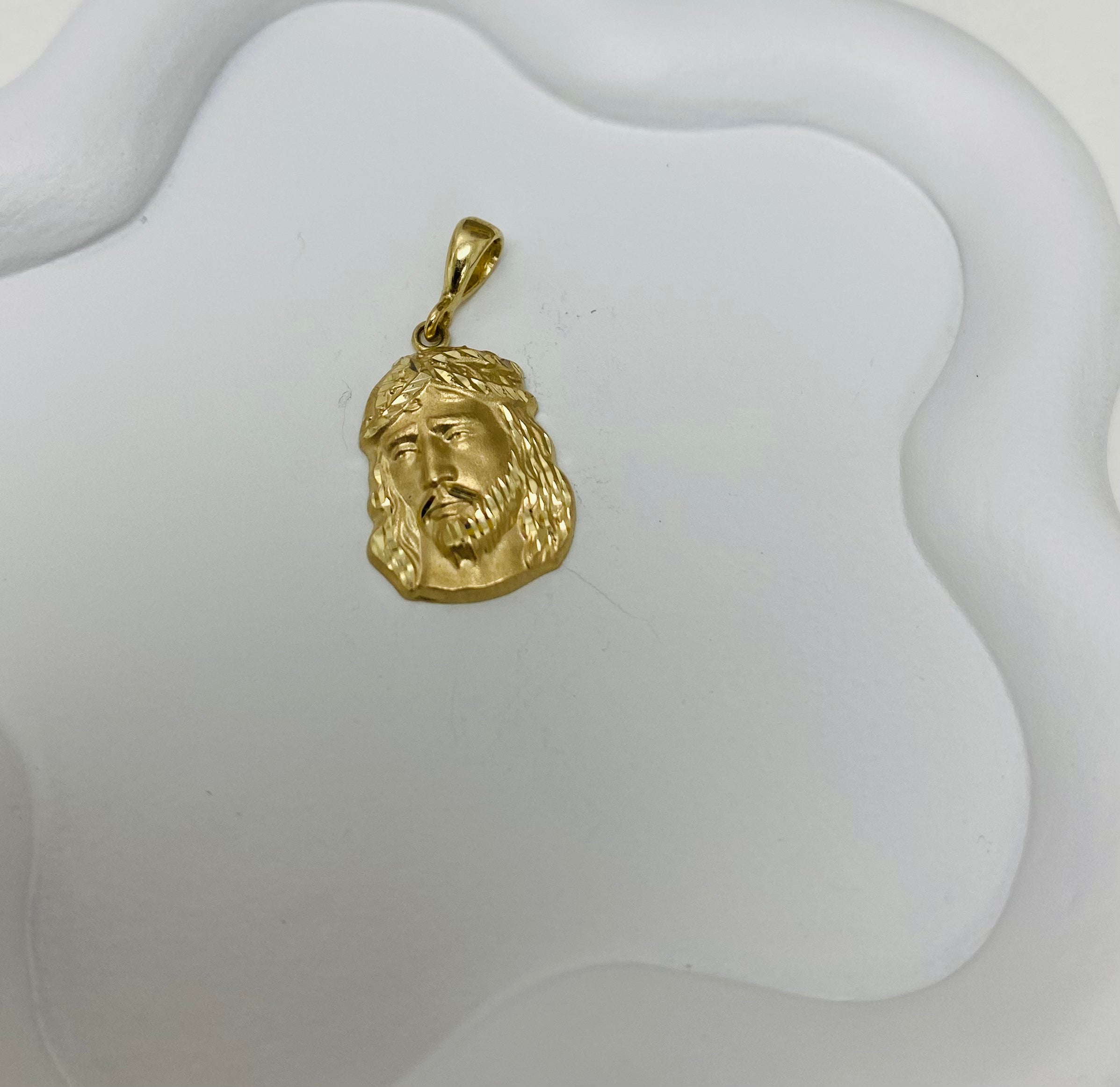 Dije Cristo 14k