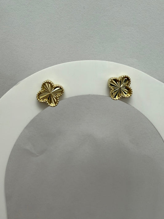 Aretes de clover dorado 10K
