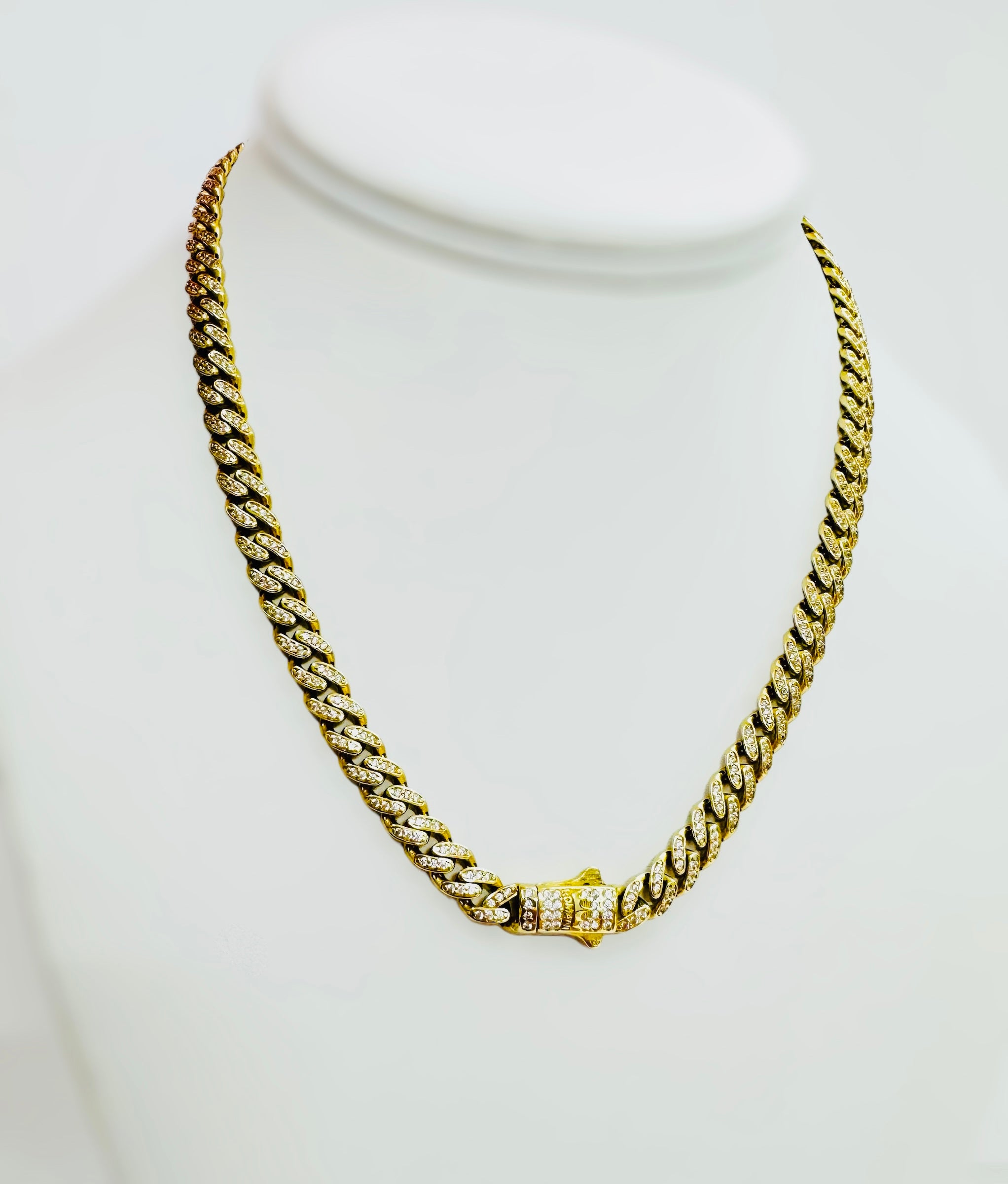 Cadena Mónaco estilo KarolG 10k