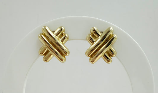 Aretes de X con cierre omega 10k