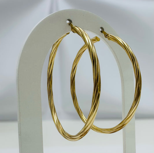 Argollas torcidas lisas grandes 3mm 10k